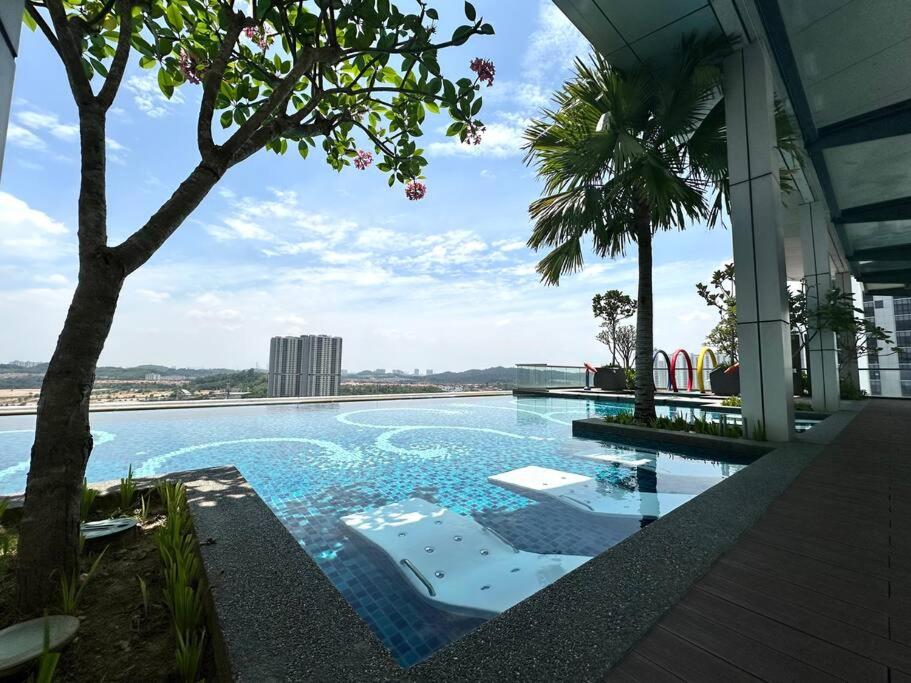 SOVO Studio Aurora Place@Bukit Jalil, Kuala Lumpur