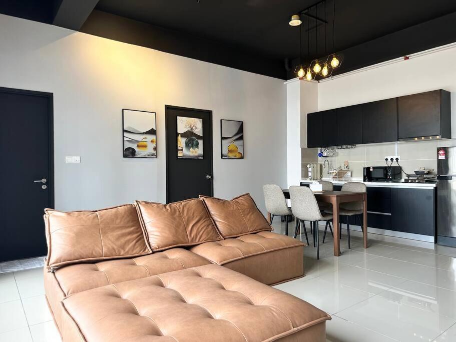 SOVO Studio Aurora Place@Bukit Jalil, Kuala Lumpur