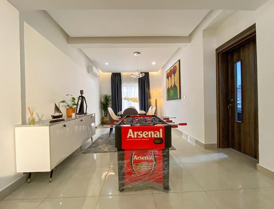 1803GalleryHouse view 3