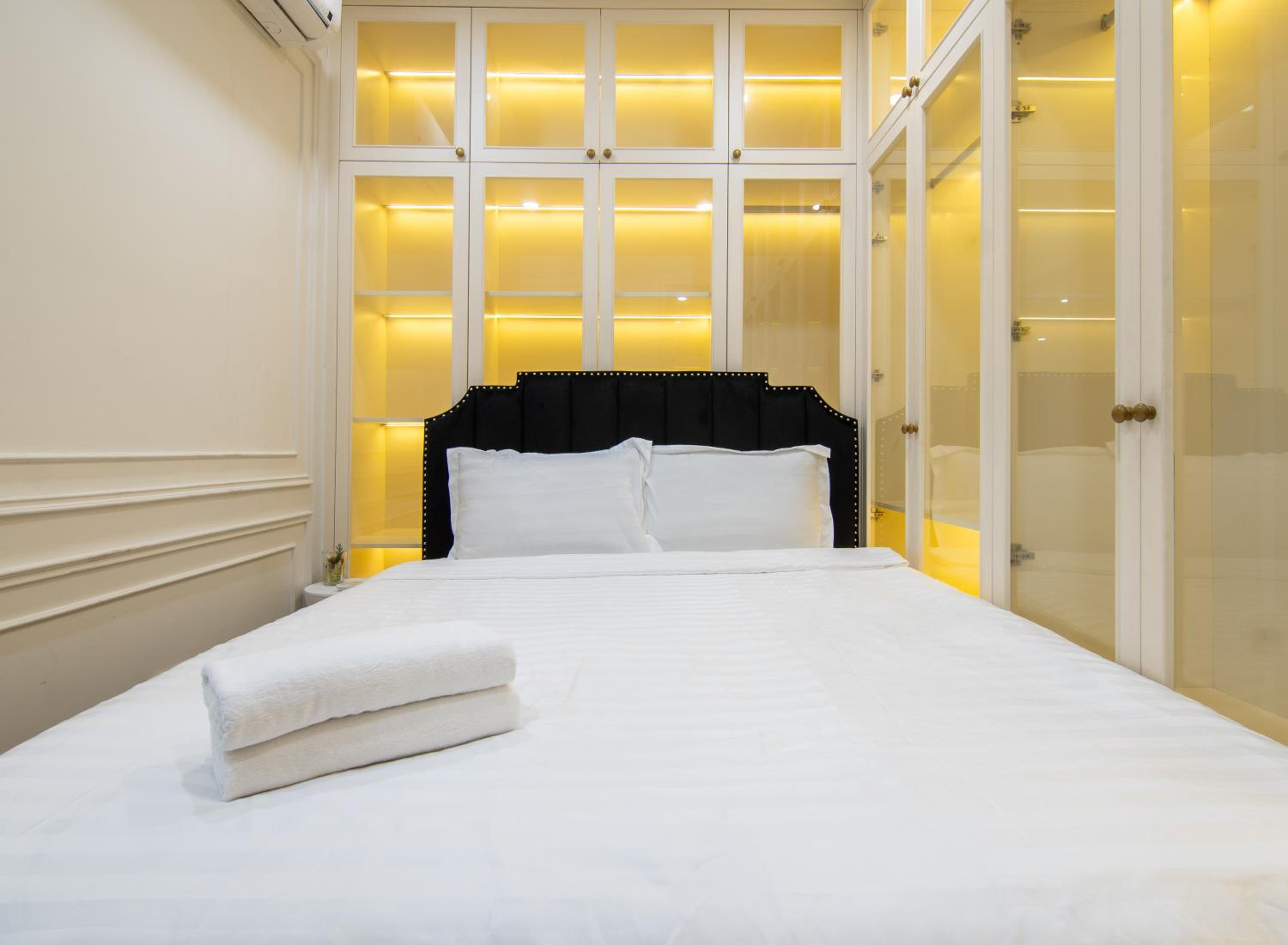 The Luxury GRAND RIVERSIDE Apartment City Center
