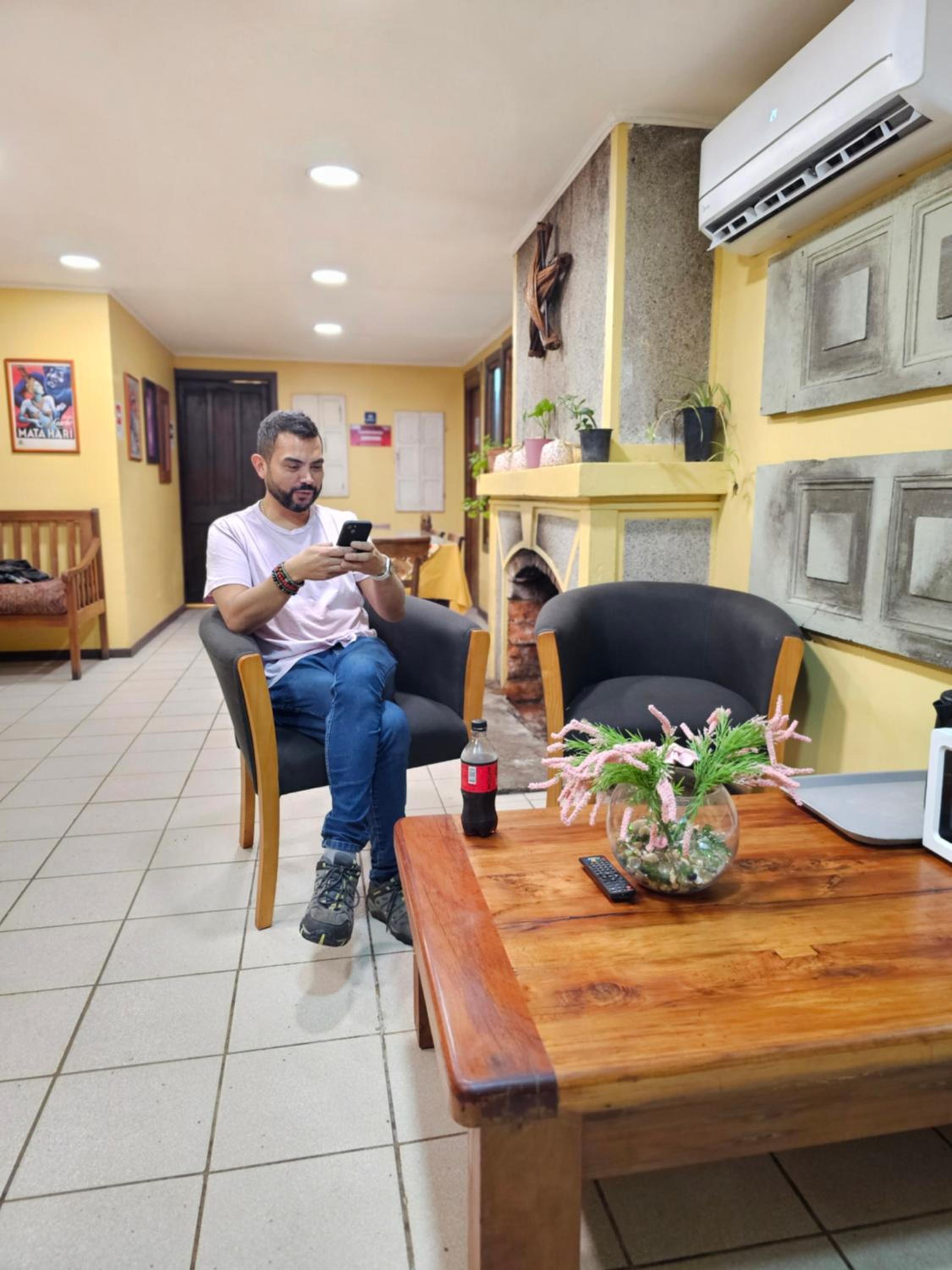 Hostal Aleros