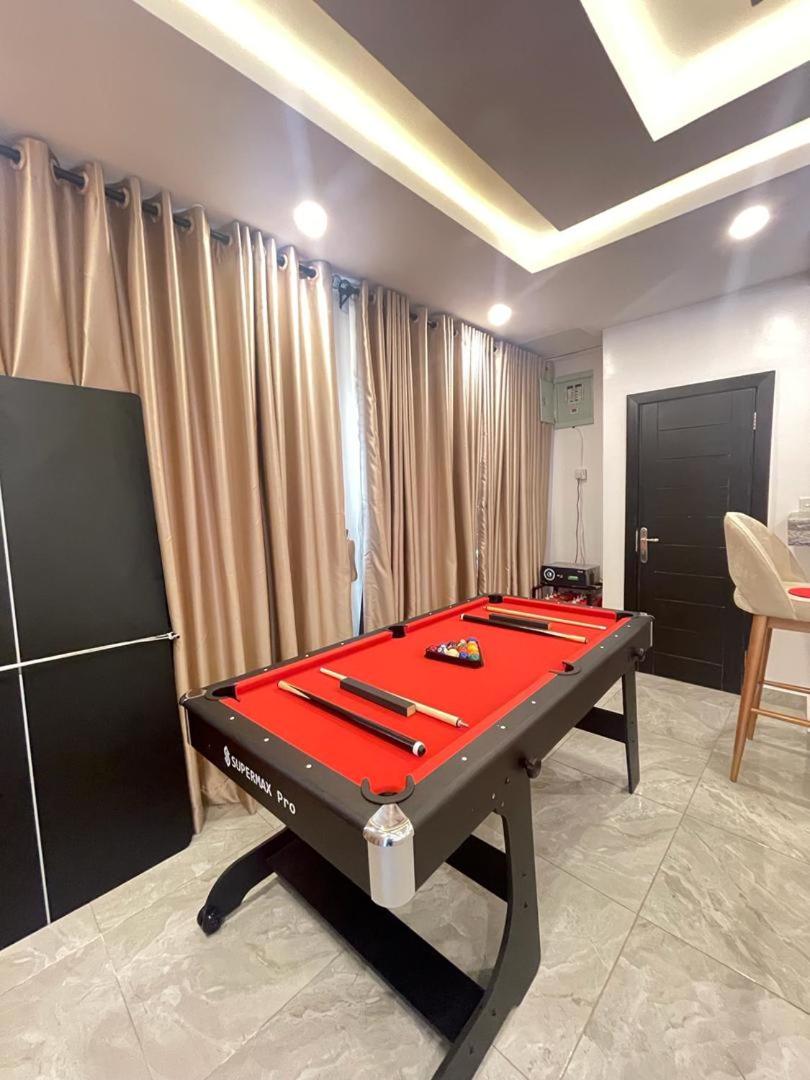 Bonds apartment