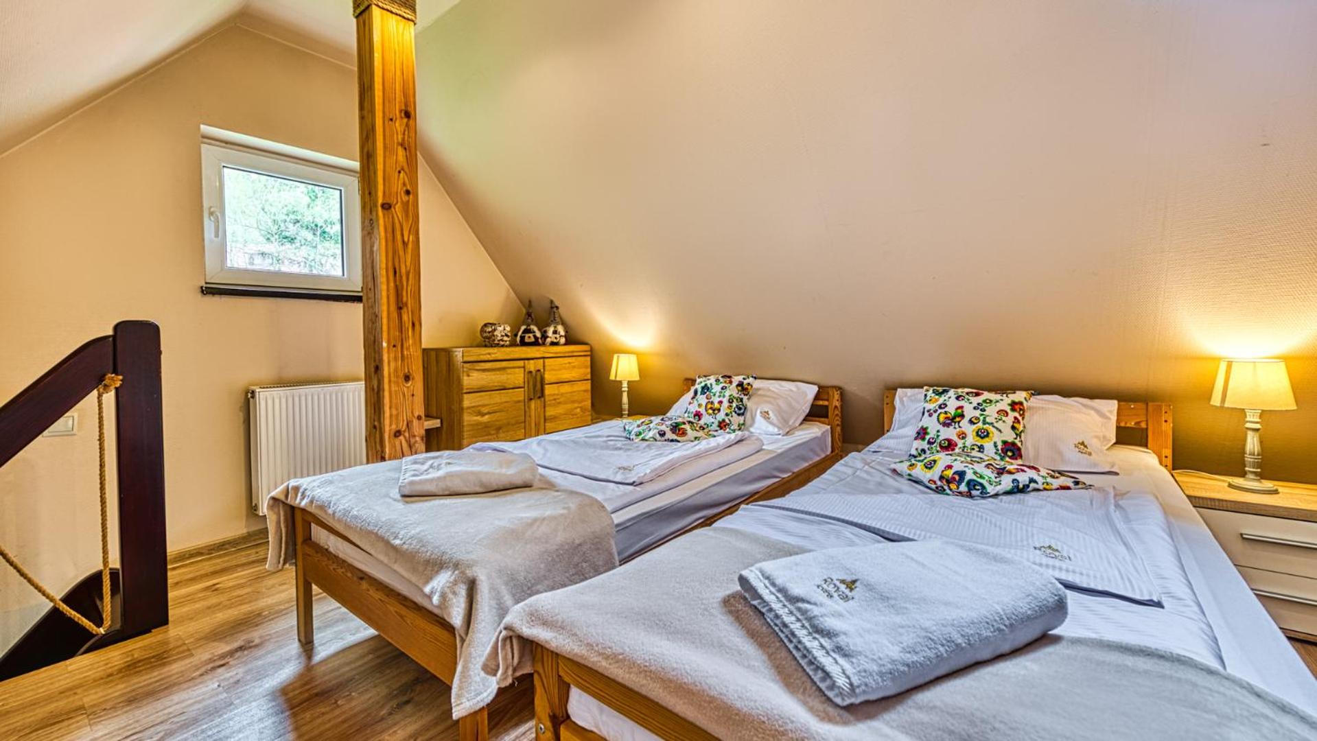 ROYAL APARTS Villa Vika Apartamenty Górskie z ogrodem