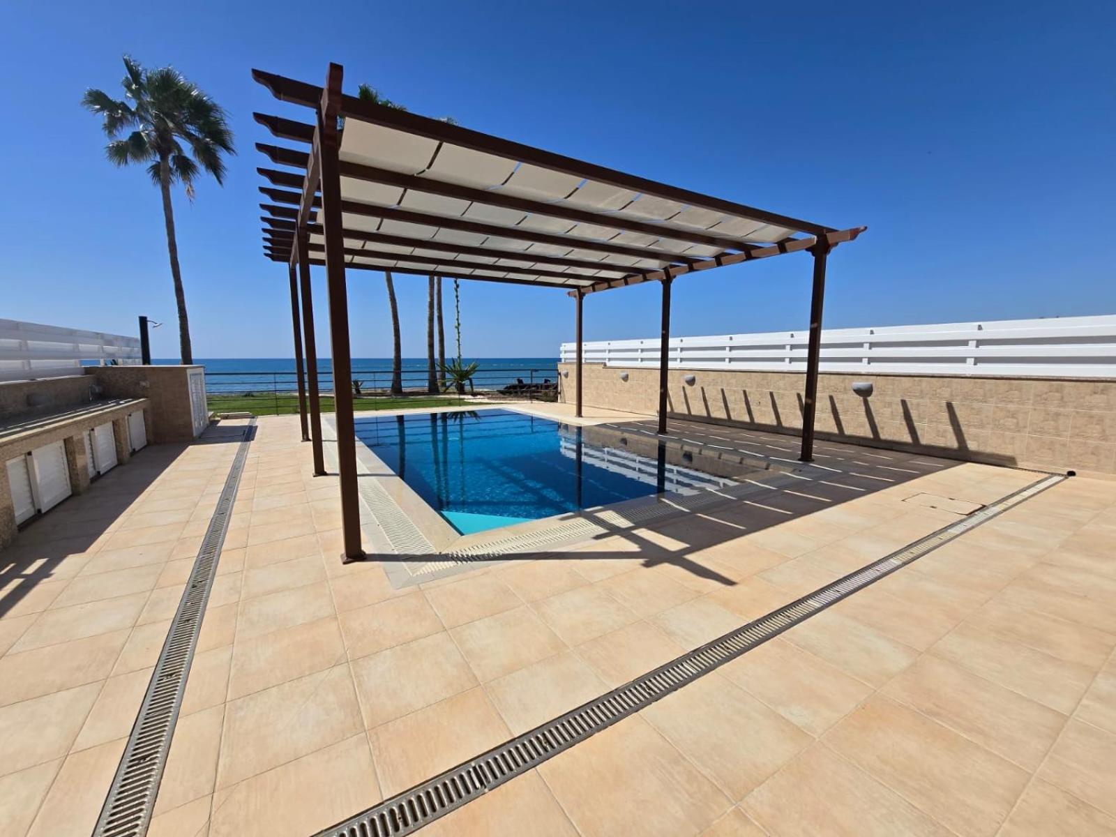 Fabulous beach front house with pool