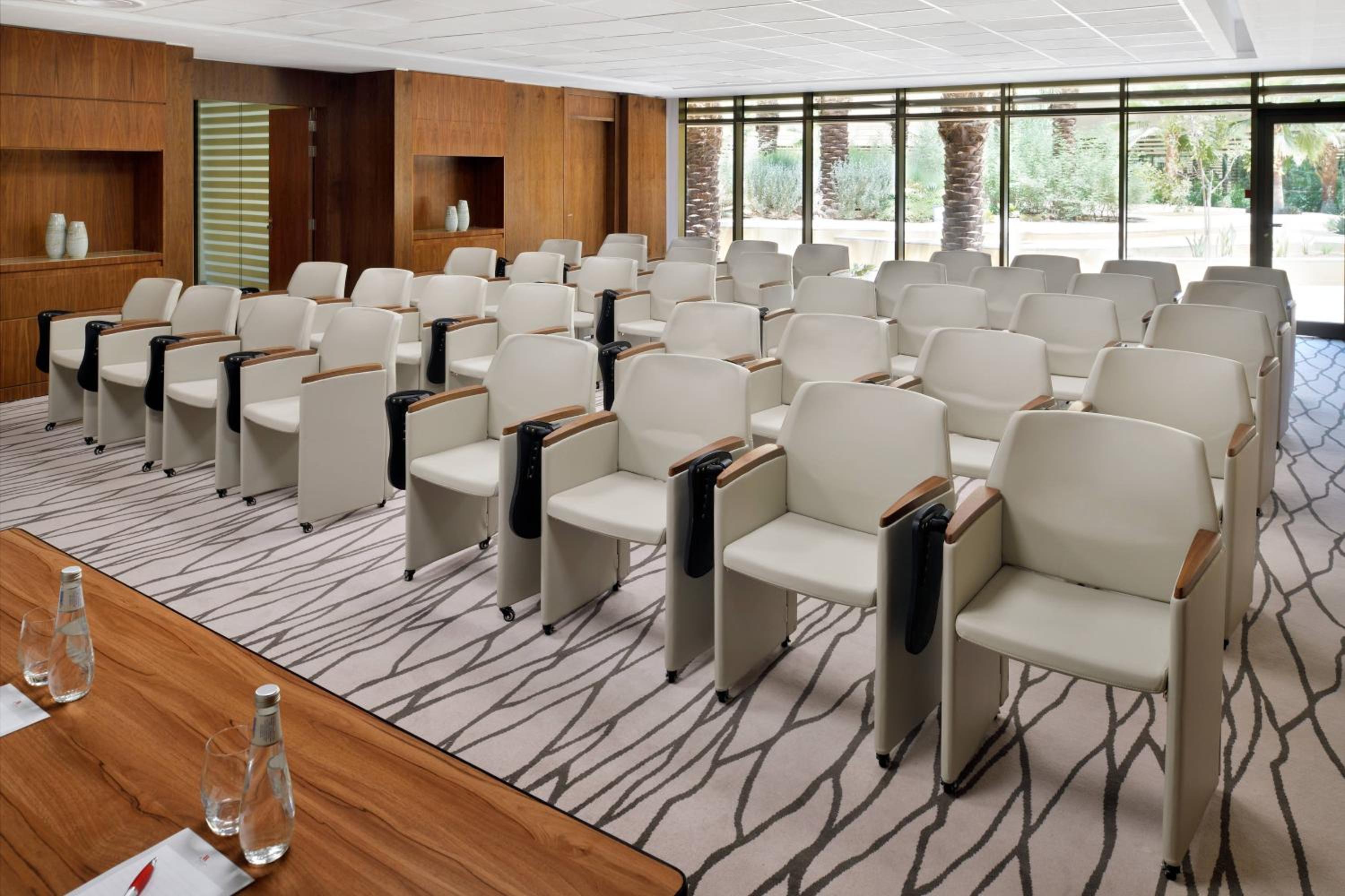 Riyadh Diplomatic Quarter - Marriott Executive Apartments 43