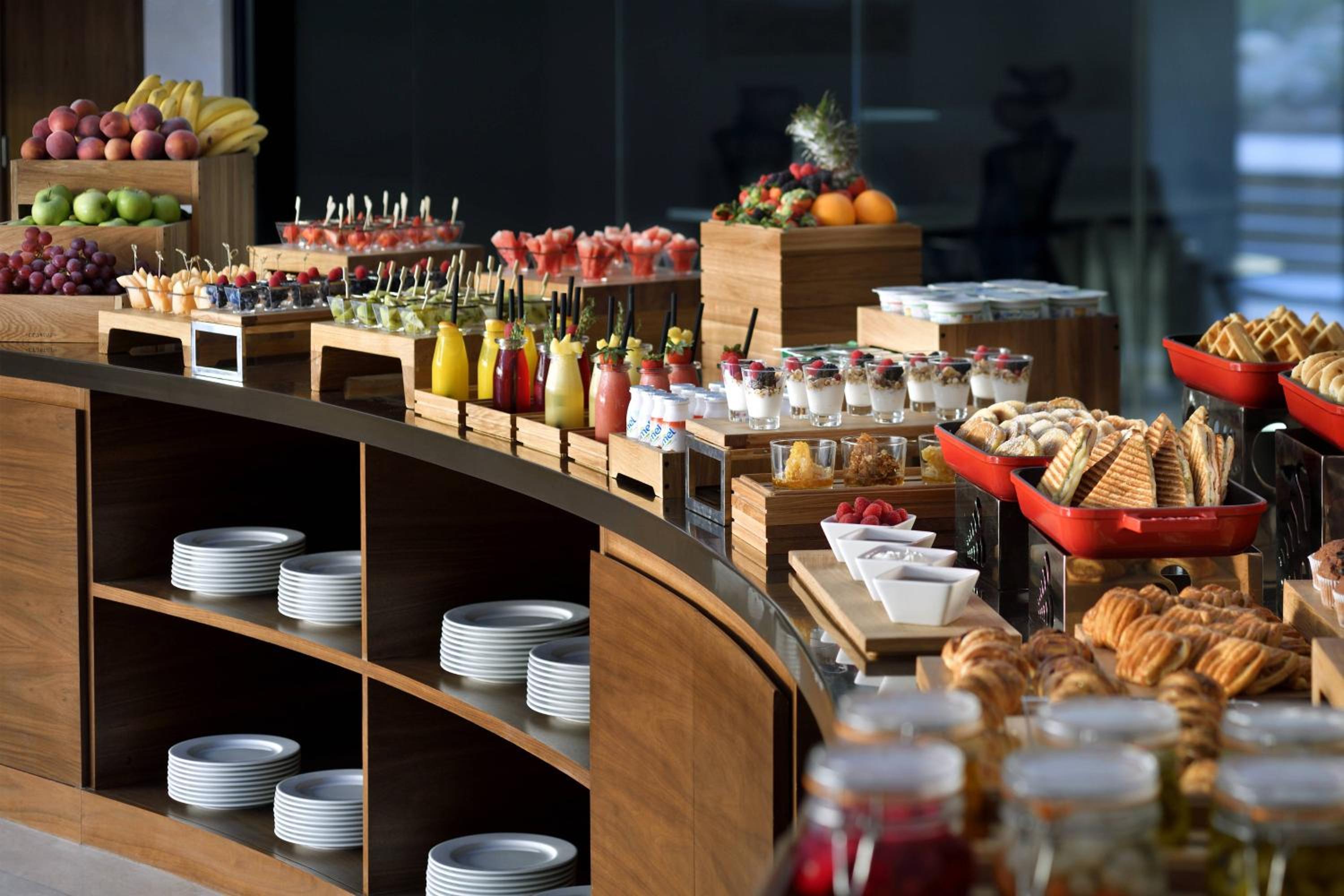 Riyadh Diplomatic Quarter - Marriott Executive Apartments 110