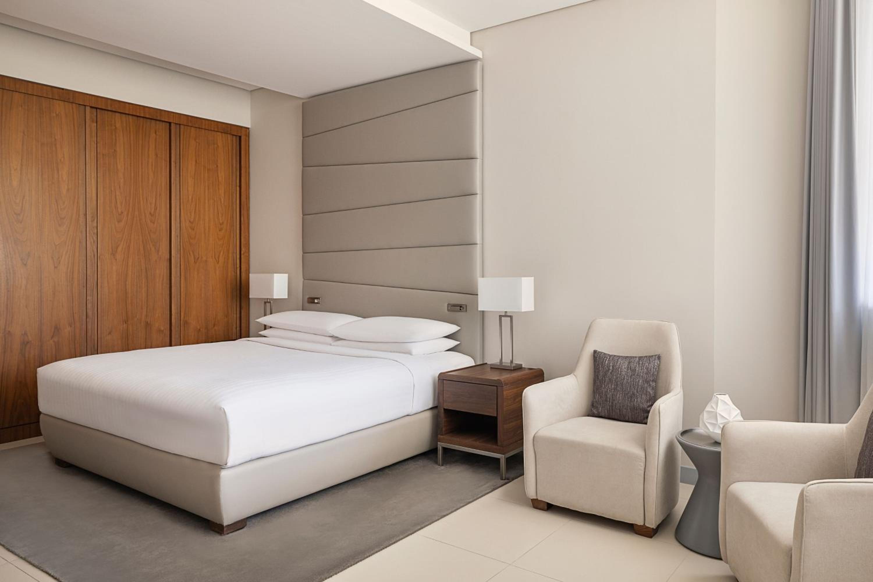 Riyadh Diplomatic Quarter - Marriott Executive Apartments 9