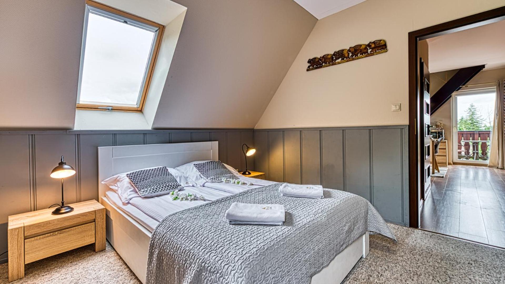 ROYAL APARTS Villa Vika Apartamenty Górskie z ogrodem