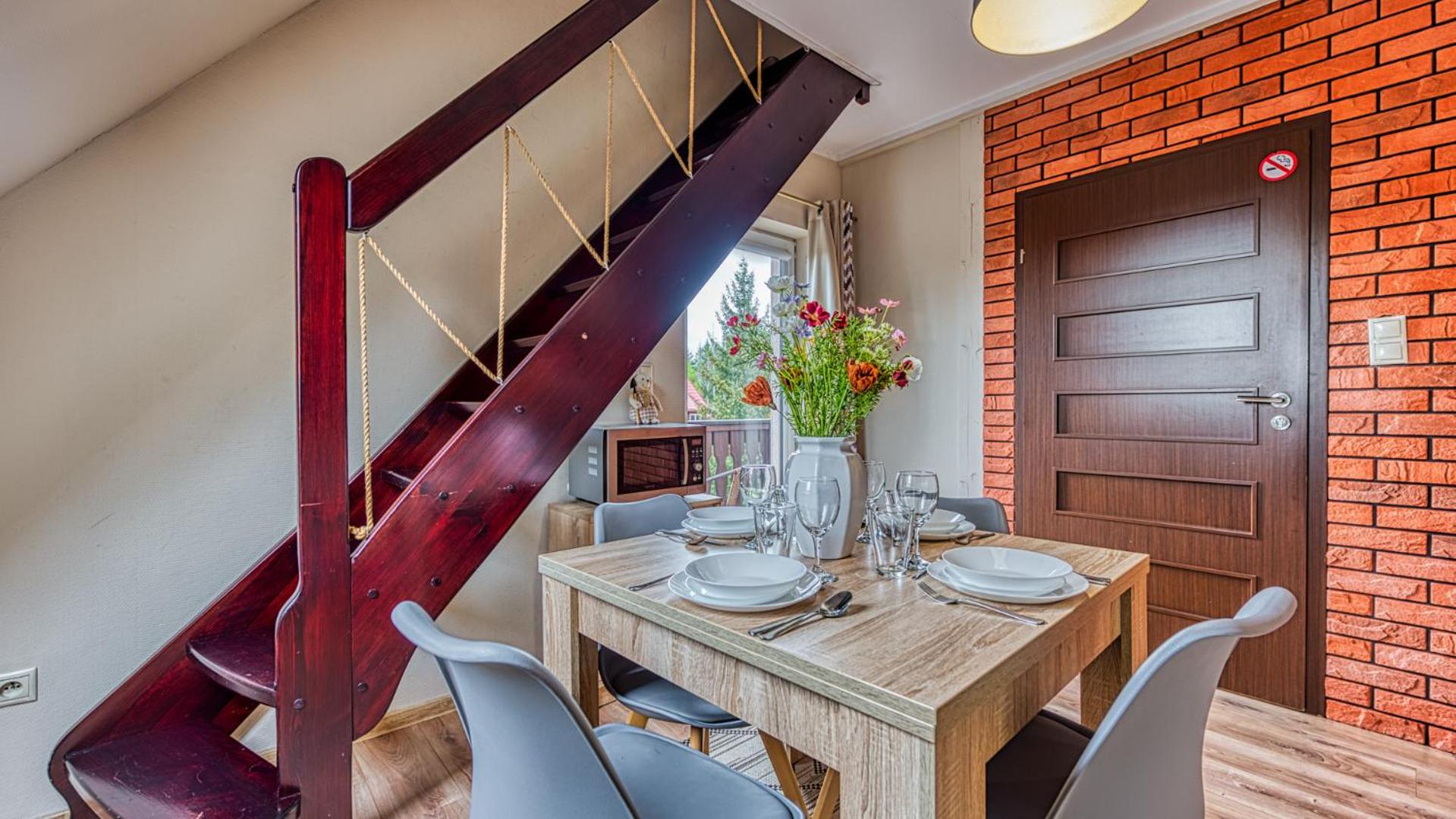 ROYAL APARTS Villa Vika Apartamenty Górskie z ogrodem