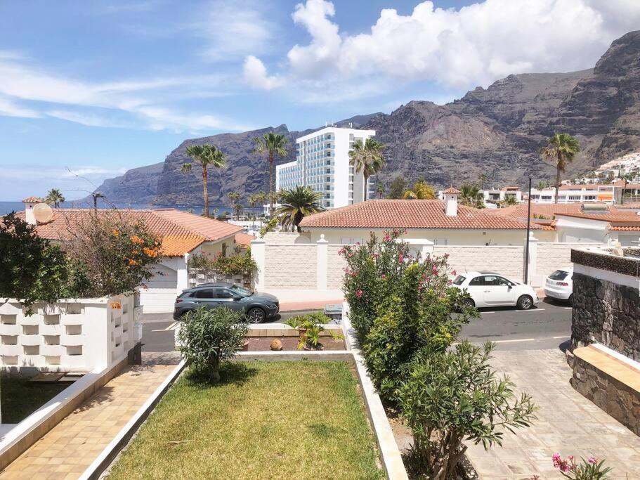 Apartamento con impresionantes vistas en Los Gigantes - Crab Island