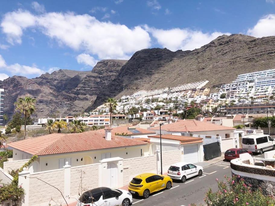 Apartamento con impresionantes vistas en Los Gigantes - Crab Island