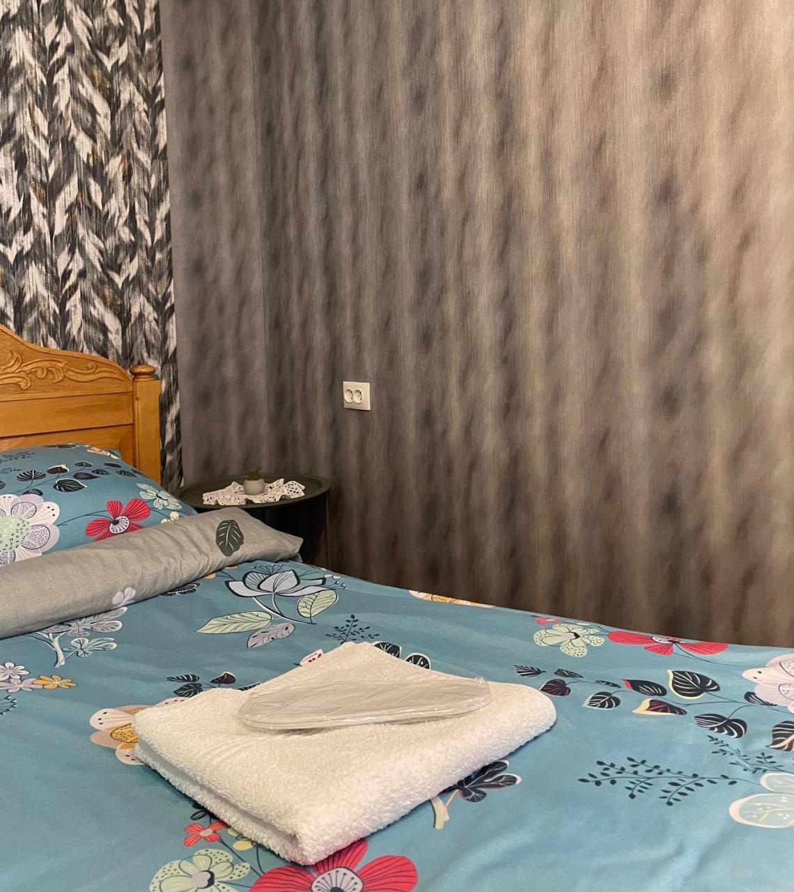 Tsitsabo Family Hotel