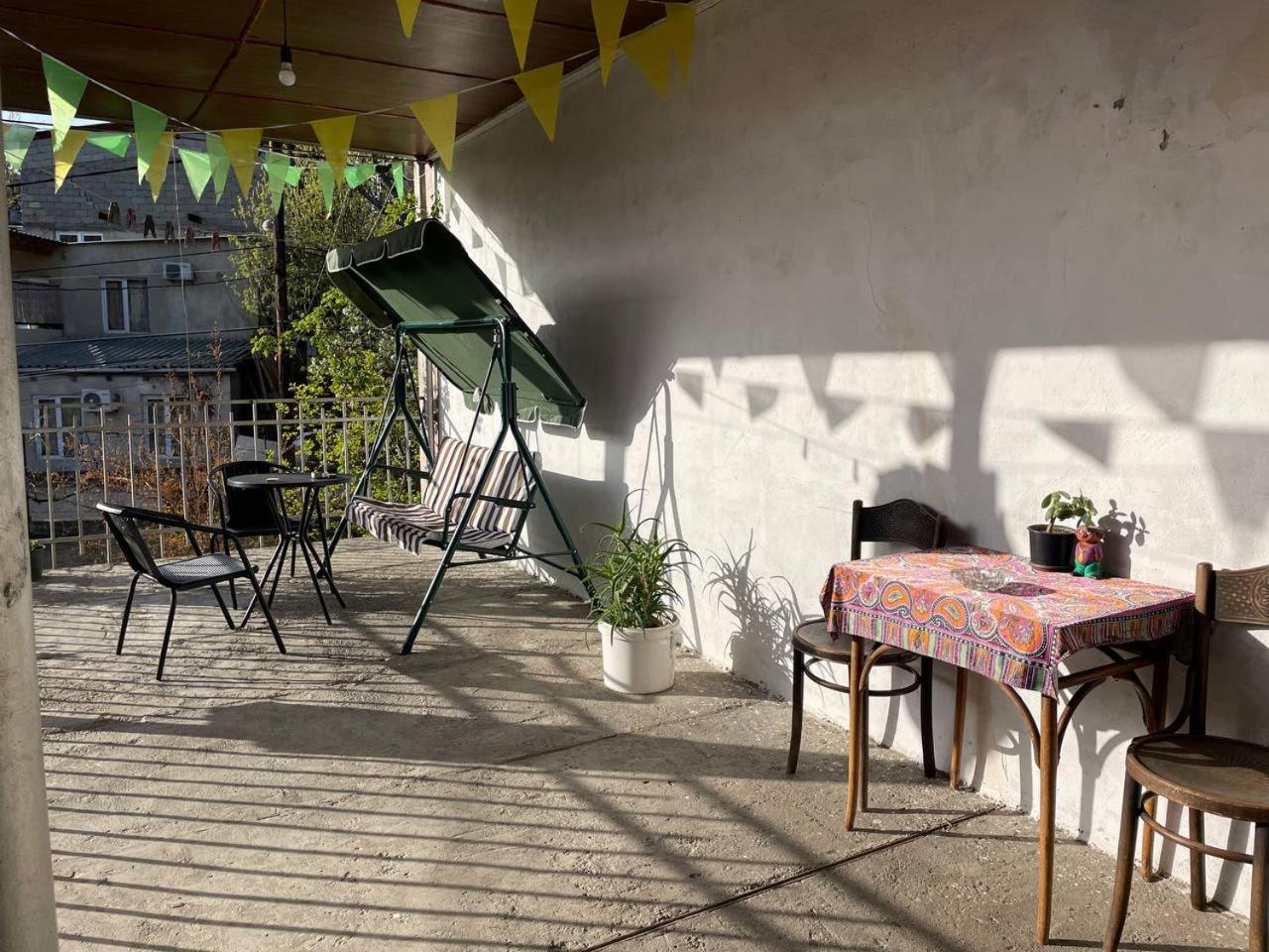 Tsitsabo Family Hotel