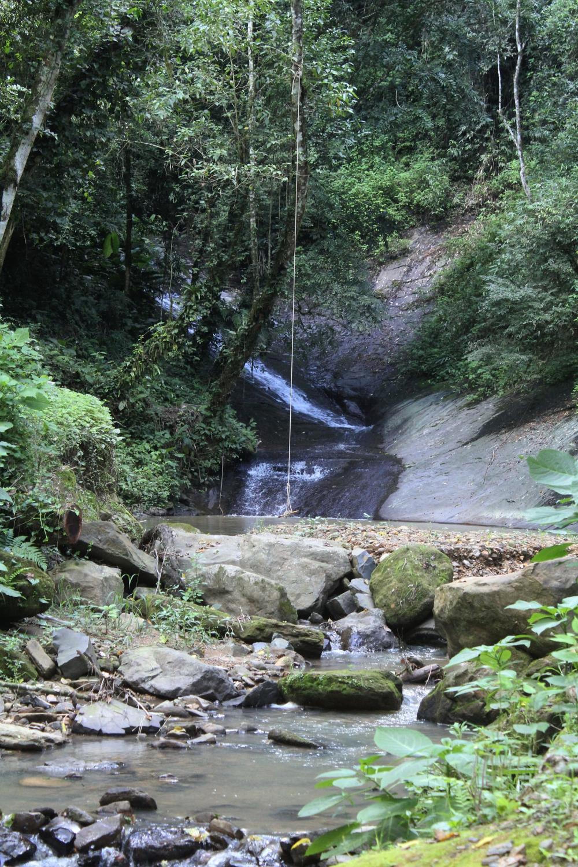 Chalé com Cachoeira
