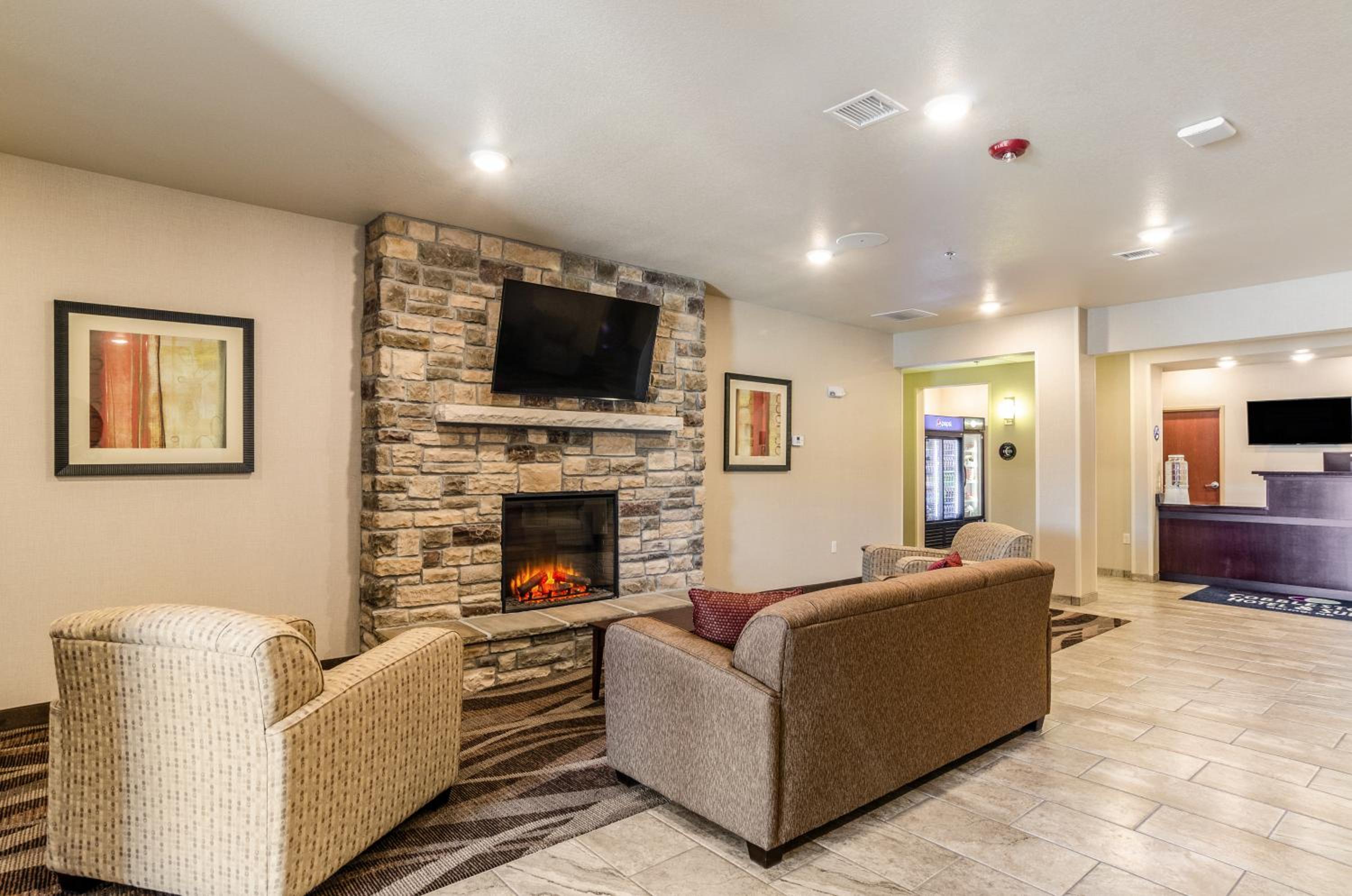 Cobblestone Inn & Suites - Julesburg view 4