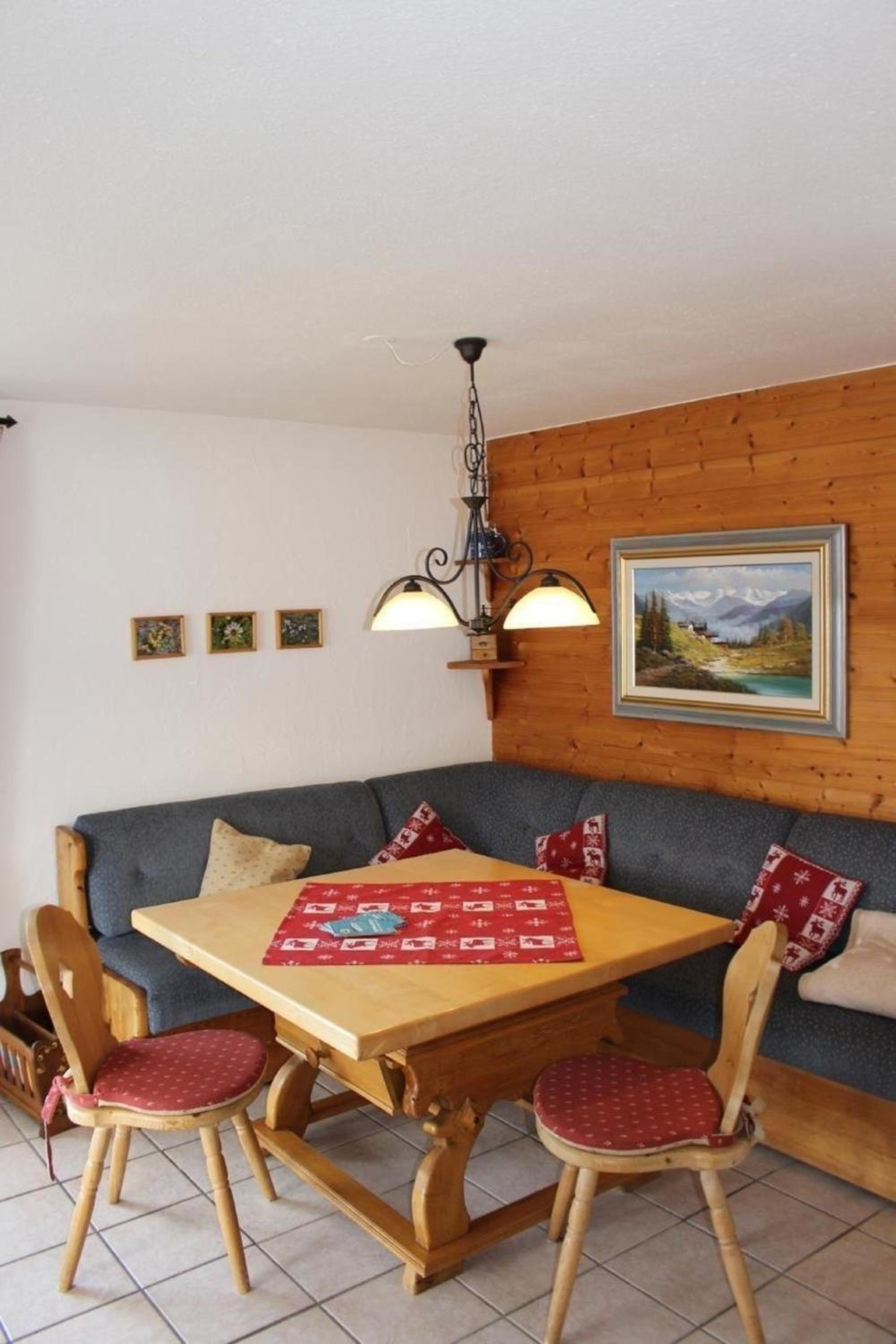 Ferienhaus Alpkönig in Missen mit Garten und Terrasse