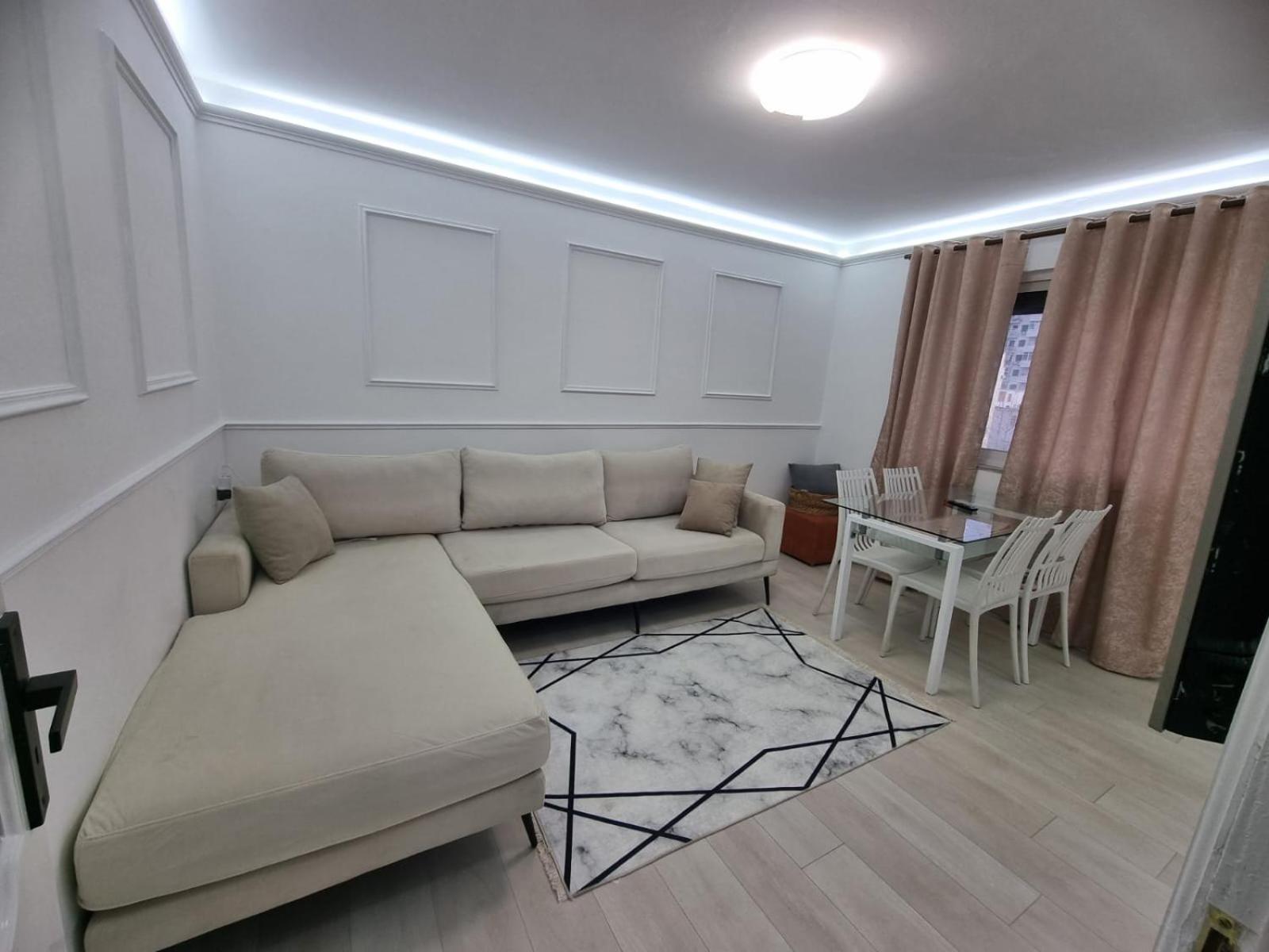 Apartament në qendër Durrës
