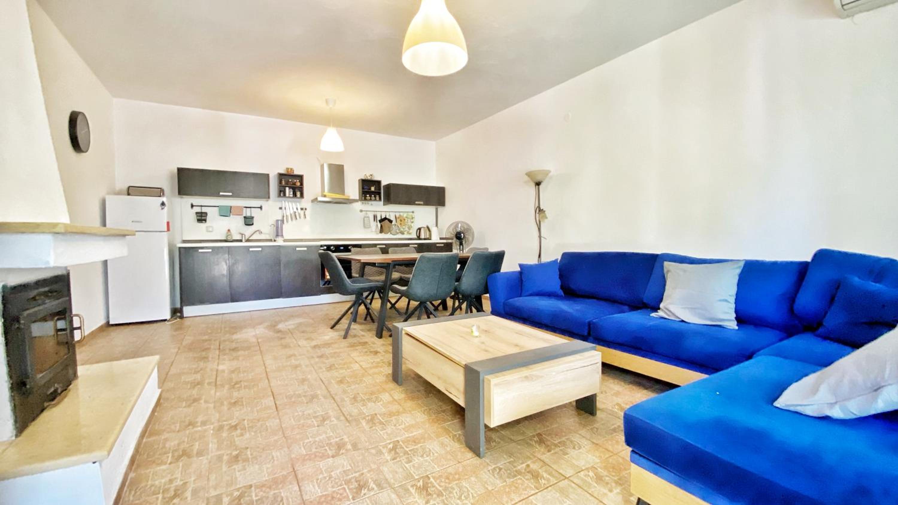 Kalives House