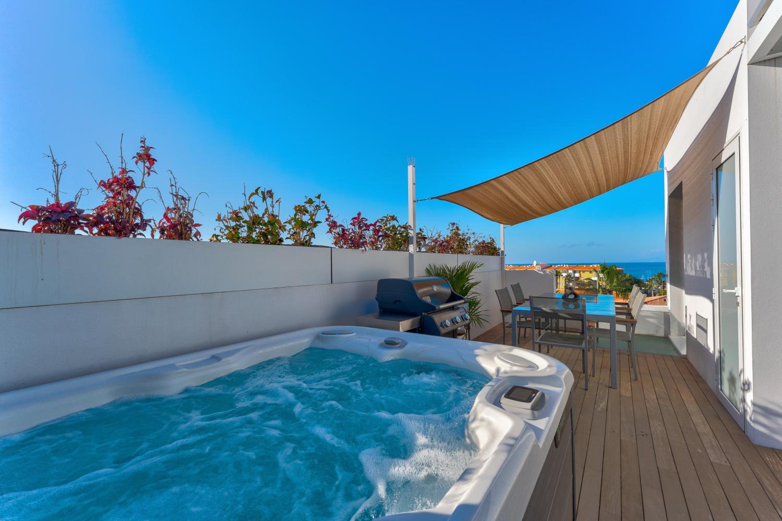 Green House - Modern Villa in Tenerife, Spain view 4