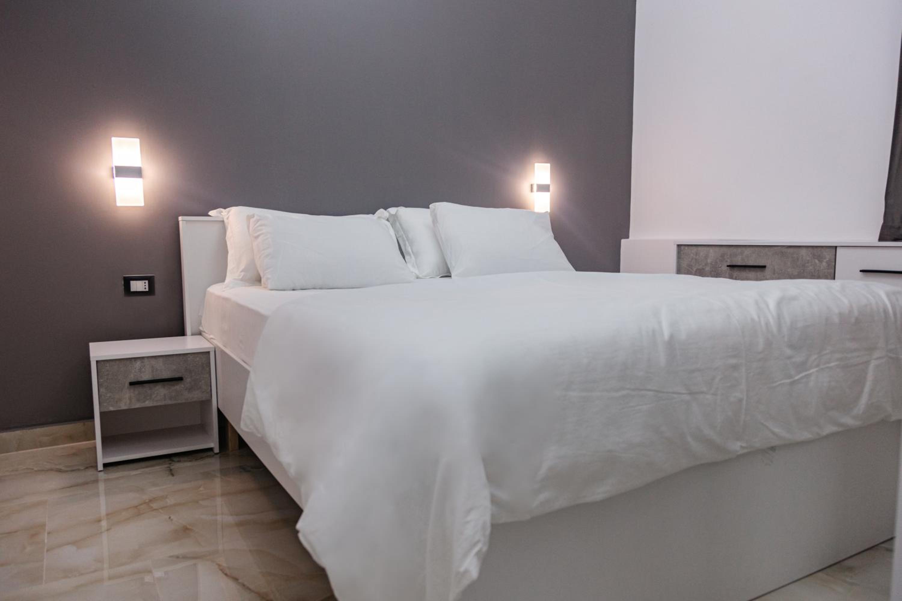 Mon Privé Apartment Tirana