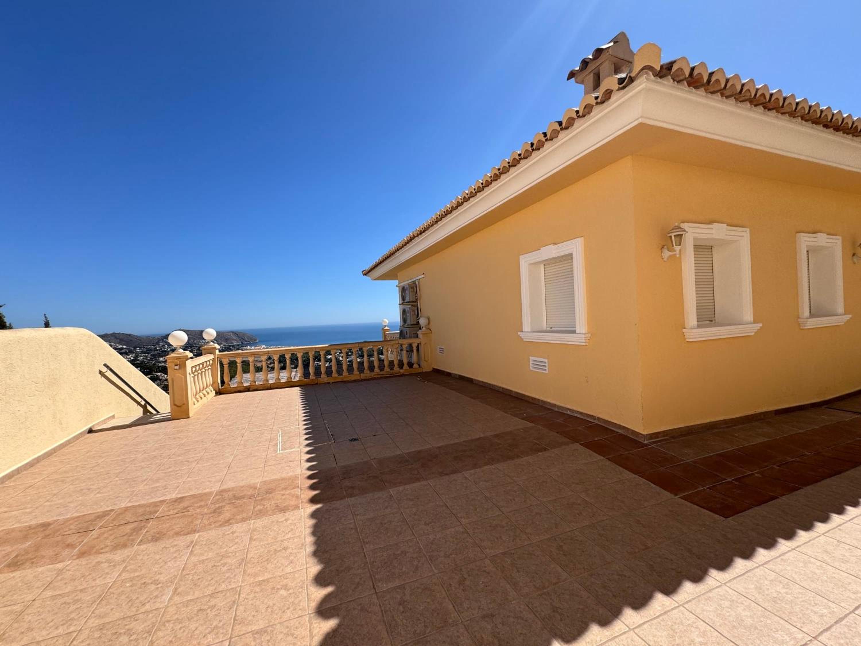Seaview whole villa