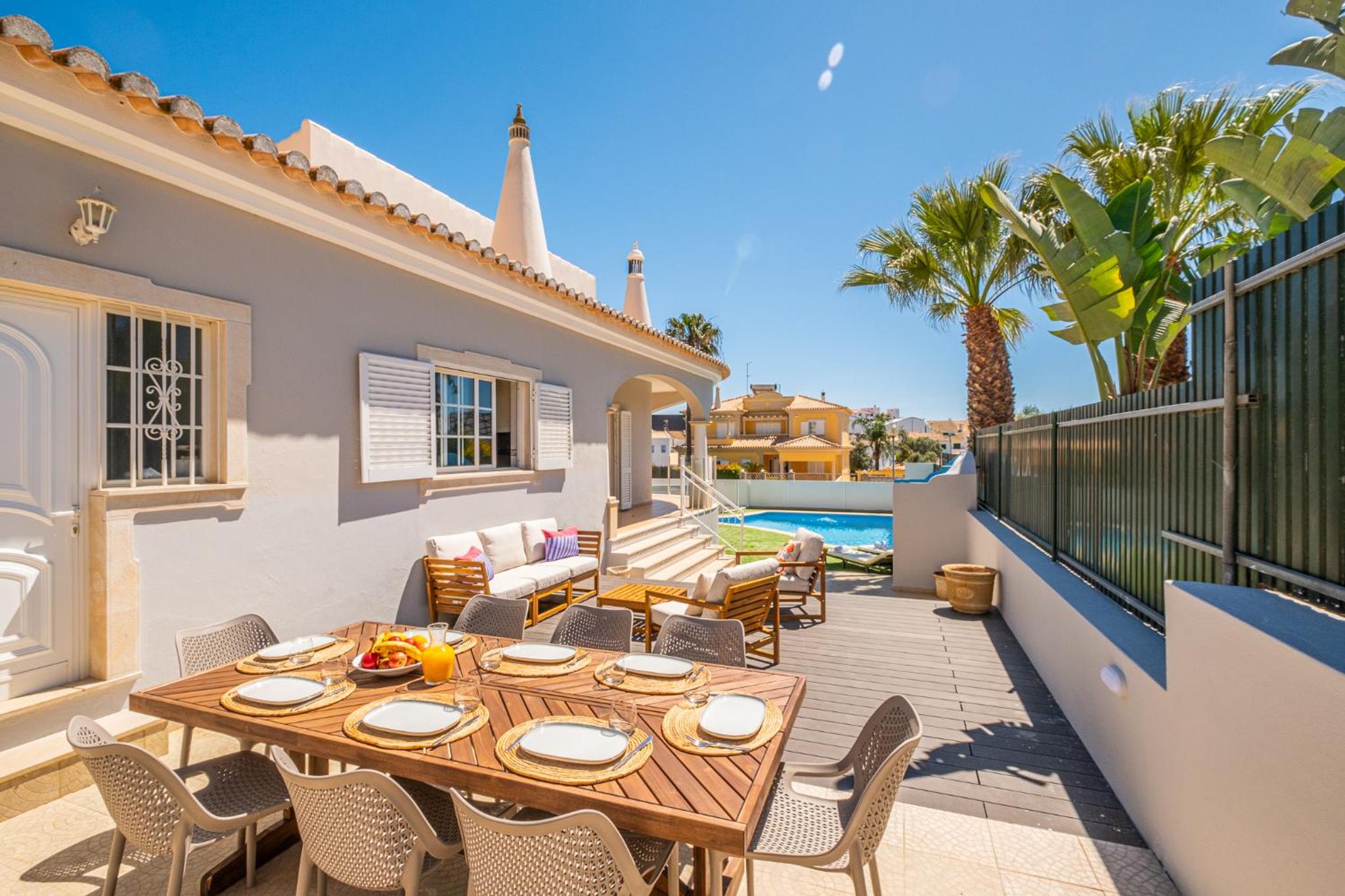 Vicente Mar by SignatureStays view 3
