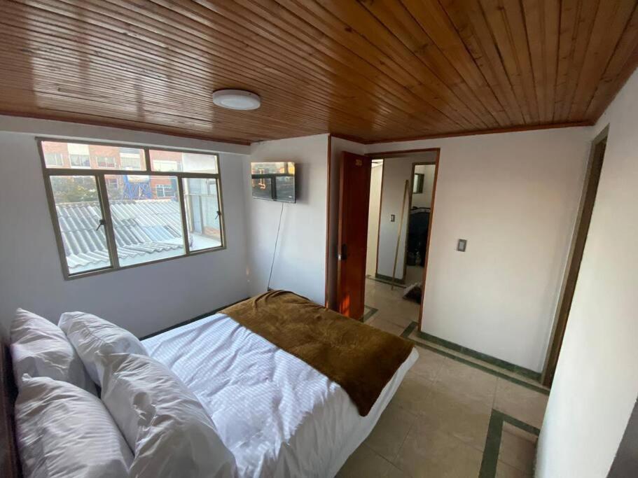 Santamaria Lago Home