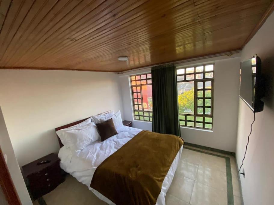 Santamaria Lago Home