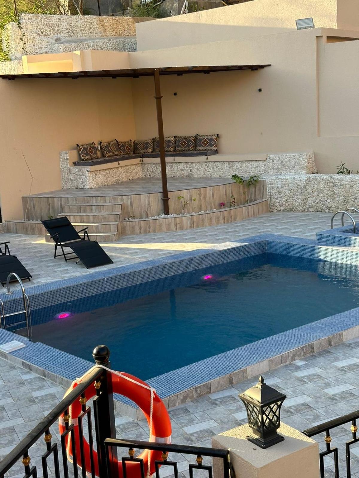WADI BANI KALED REST HOUSE