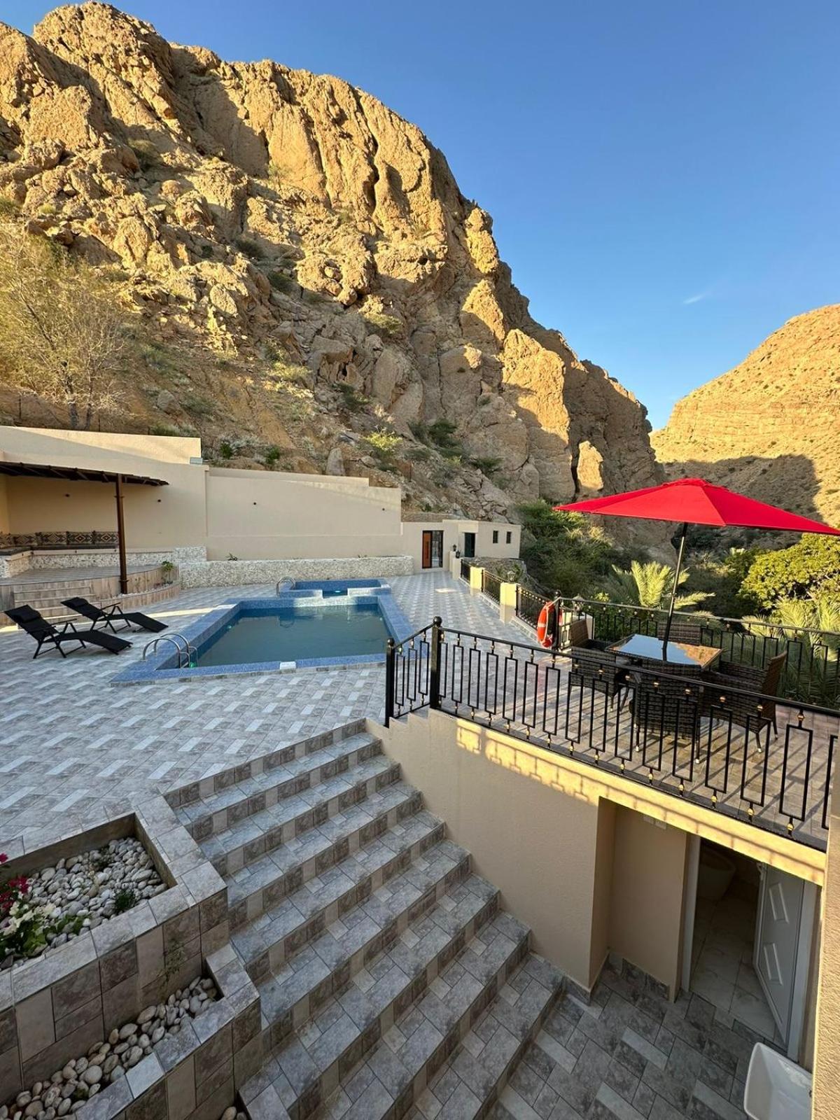 WADI BANI KALED REST HOUSE