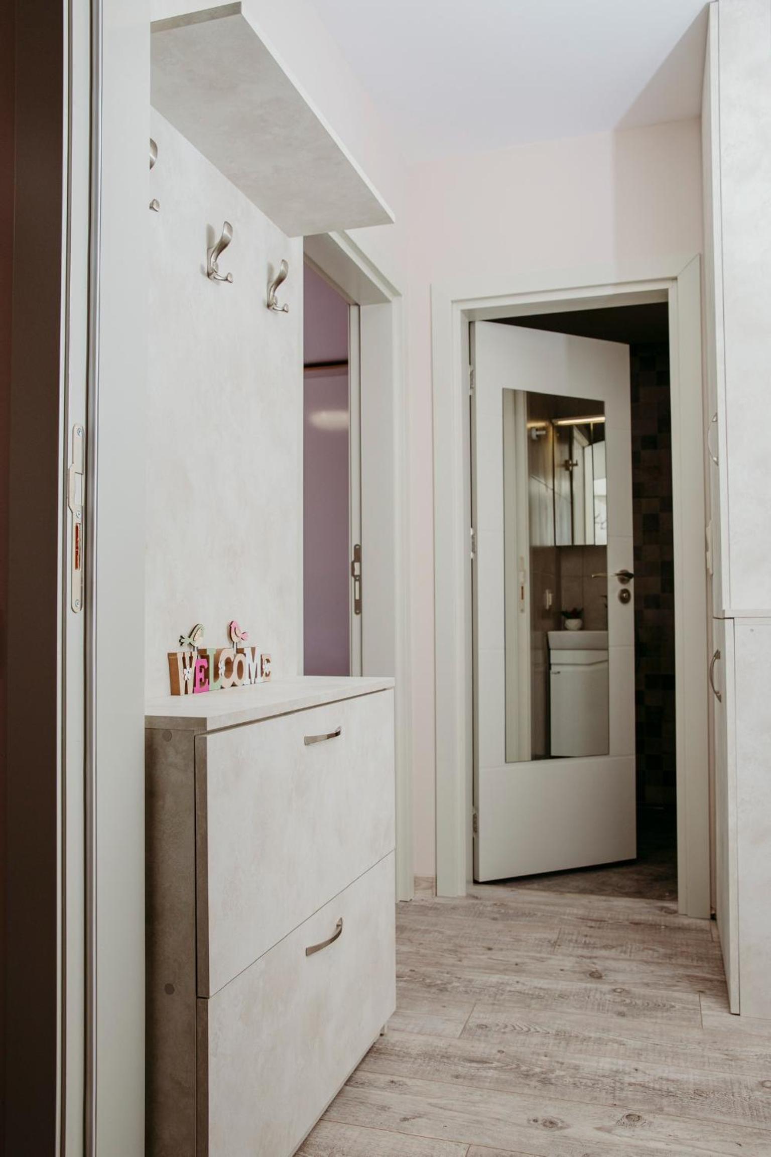 Rose Valley apartment