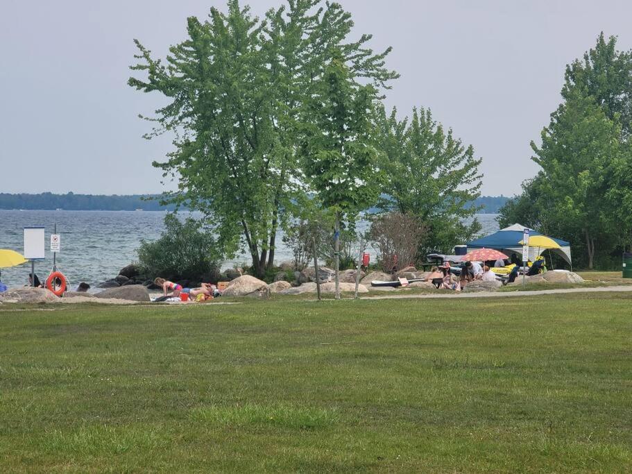 Cottage right across Lake Simcoe in Innisfil