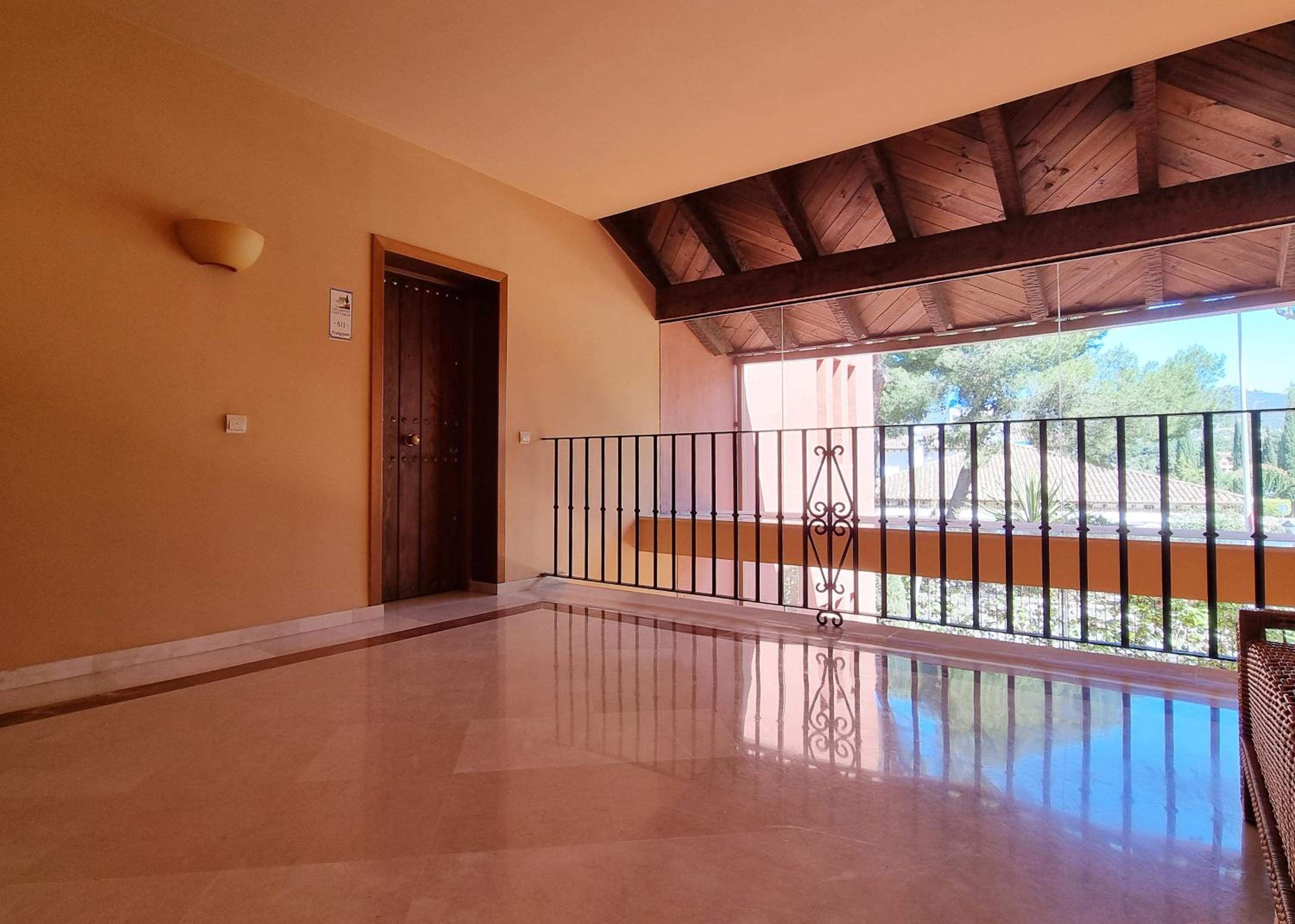 Jardines de Don Carlos Apartment