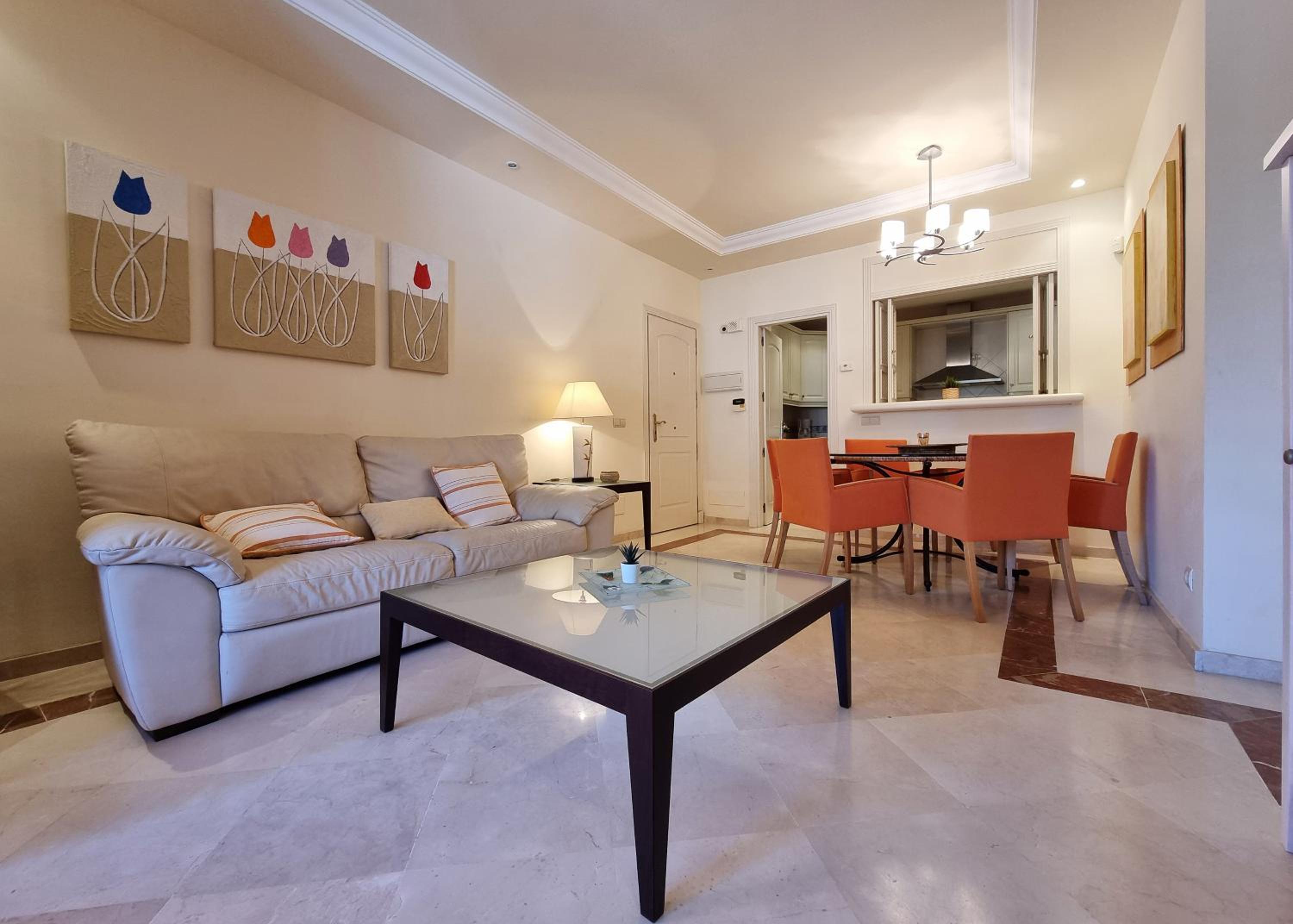 Jardines de Don Carlos Apartment