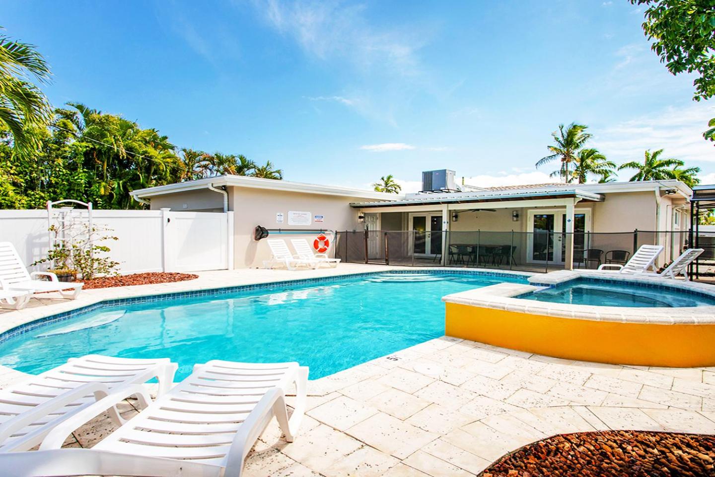 Premium Luxury 5BR Villa near Hollywood Beach