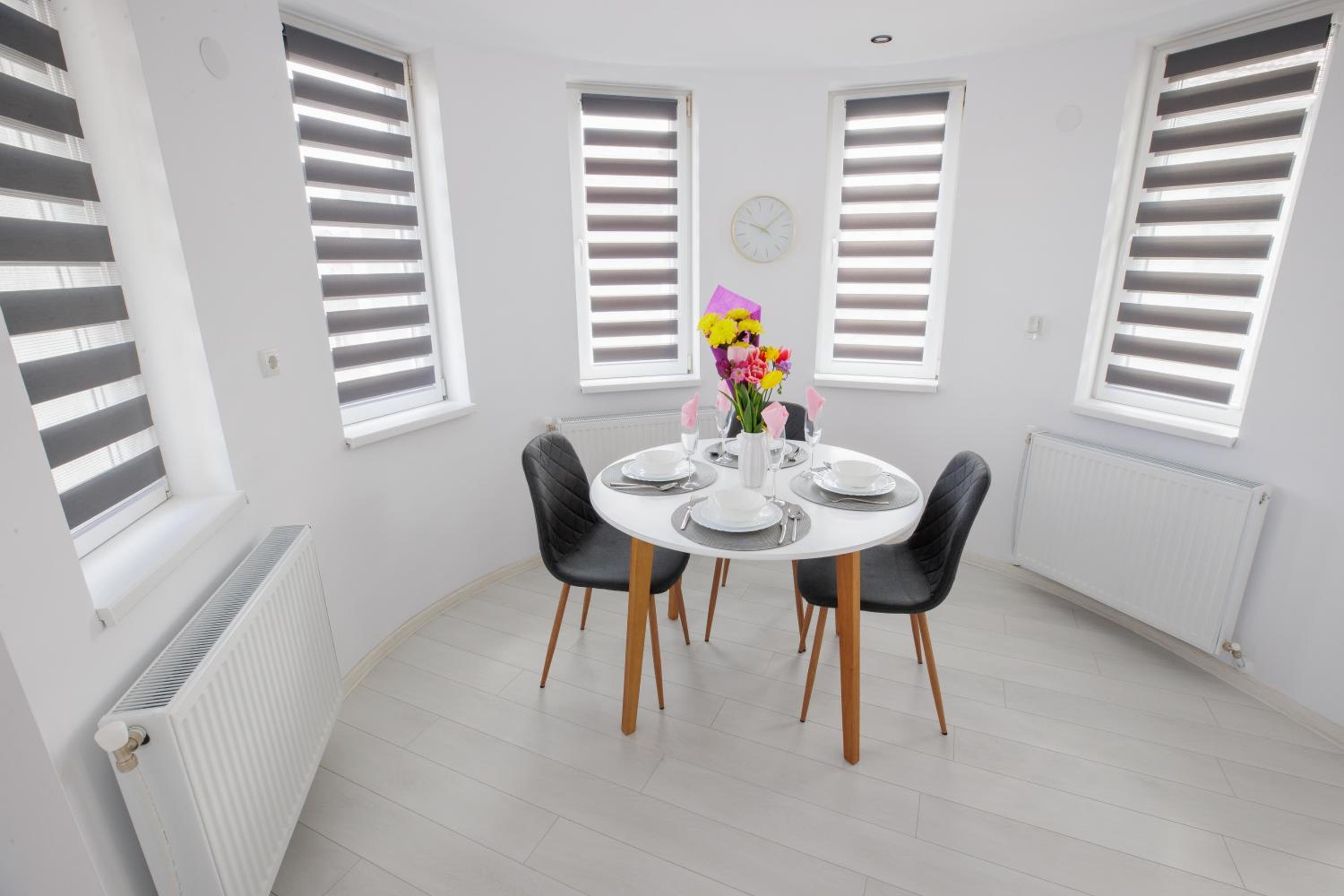 WhiteBoxApartment