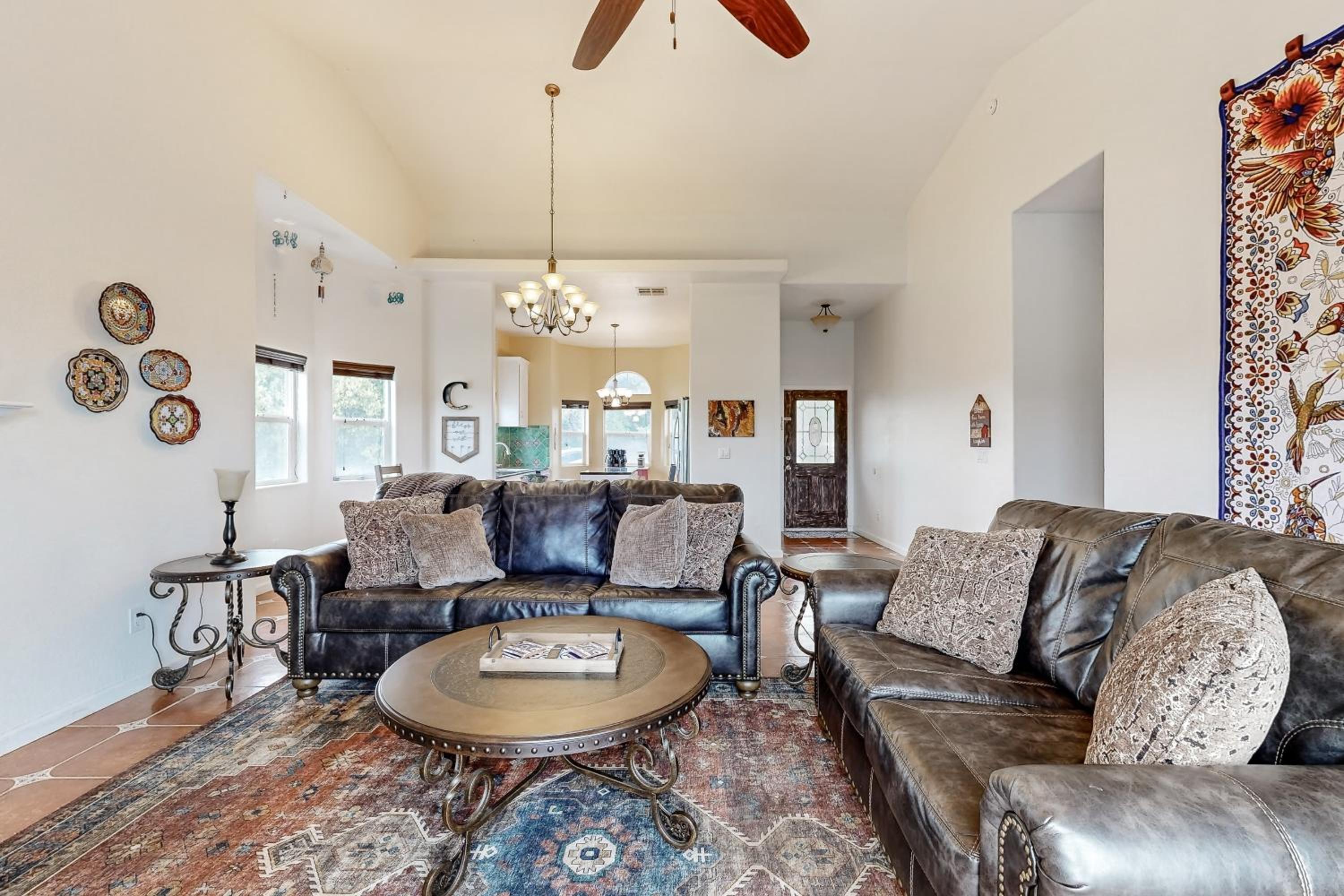 3BR Updated Mtn-View Home with Hot Tub and Fireplace
