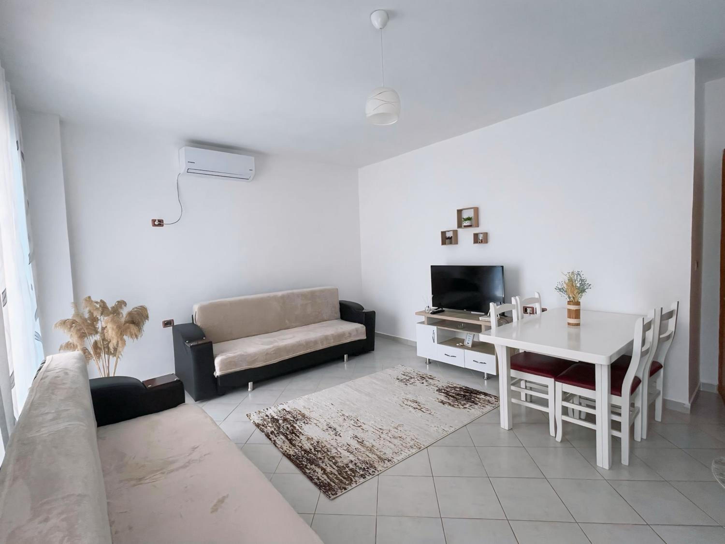 Sonila Apartment for rent