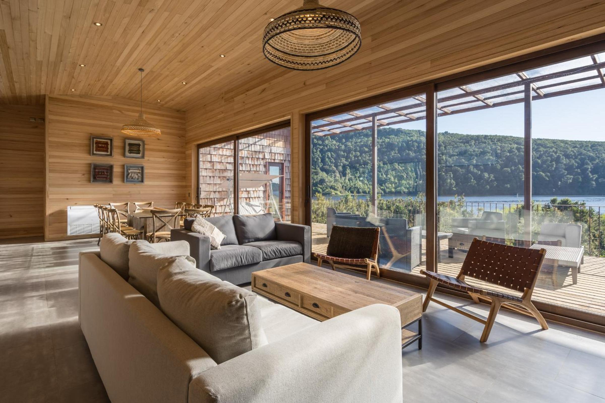 Casas Martín Pescador, Lago Huillinco, Chiloe
