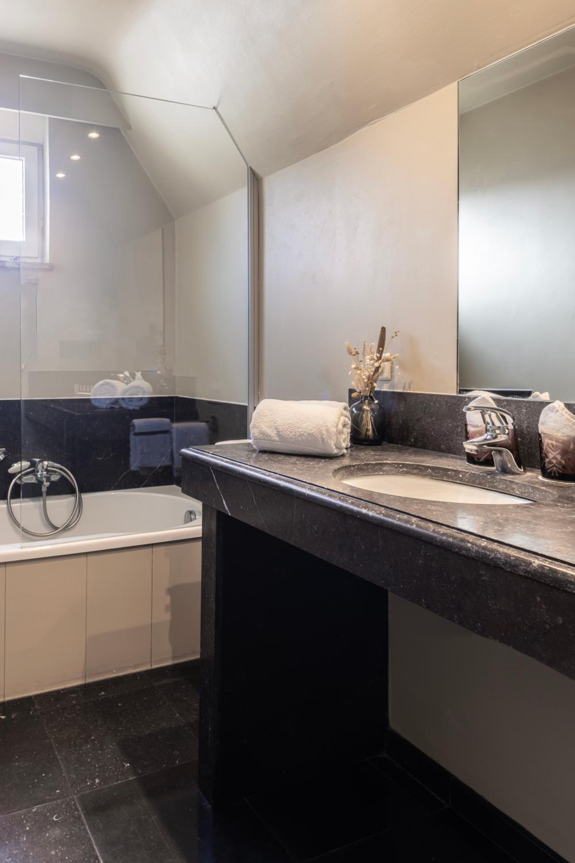 Bruges Vacations - Hotel Biskajer by CW Hotel Collection - Adults Only - Property Image 58