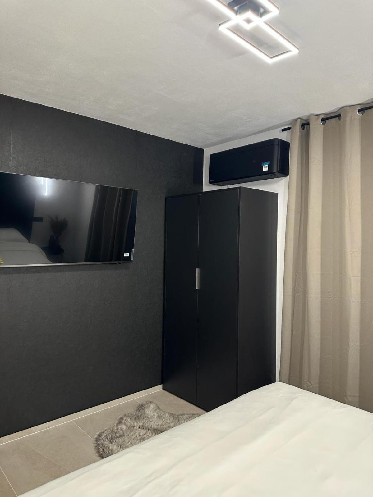 Sea Dreams Apartments