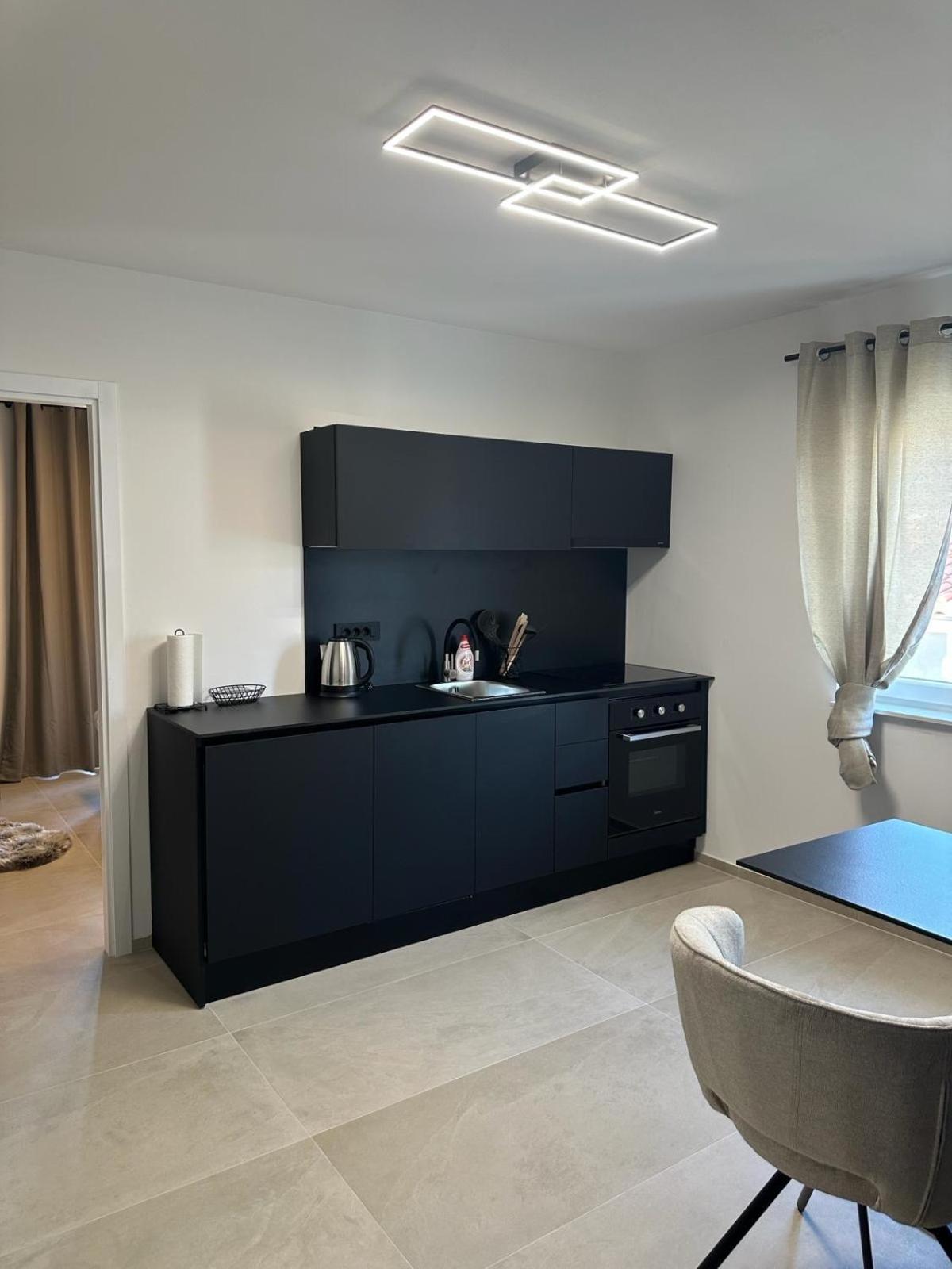 Sea Dreams Apartments