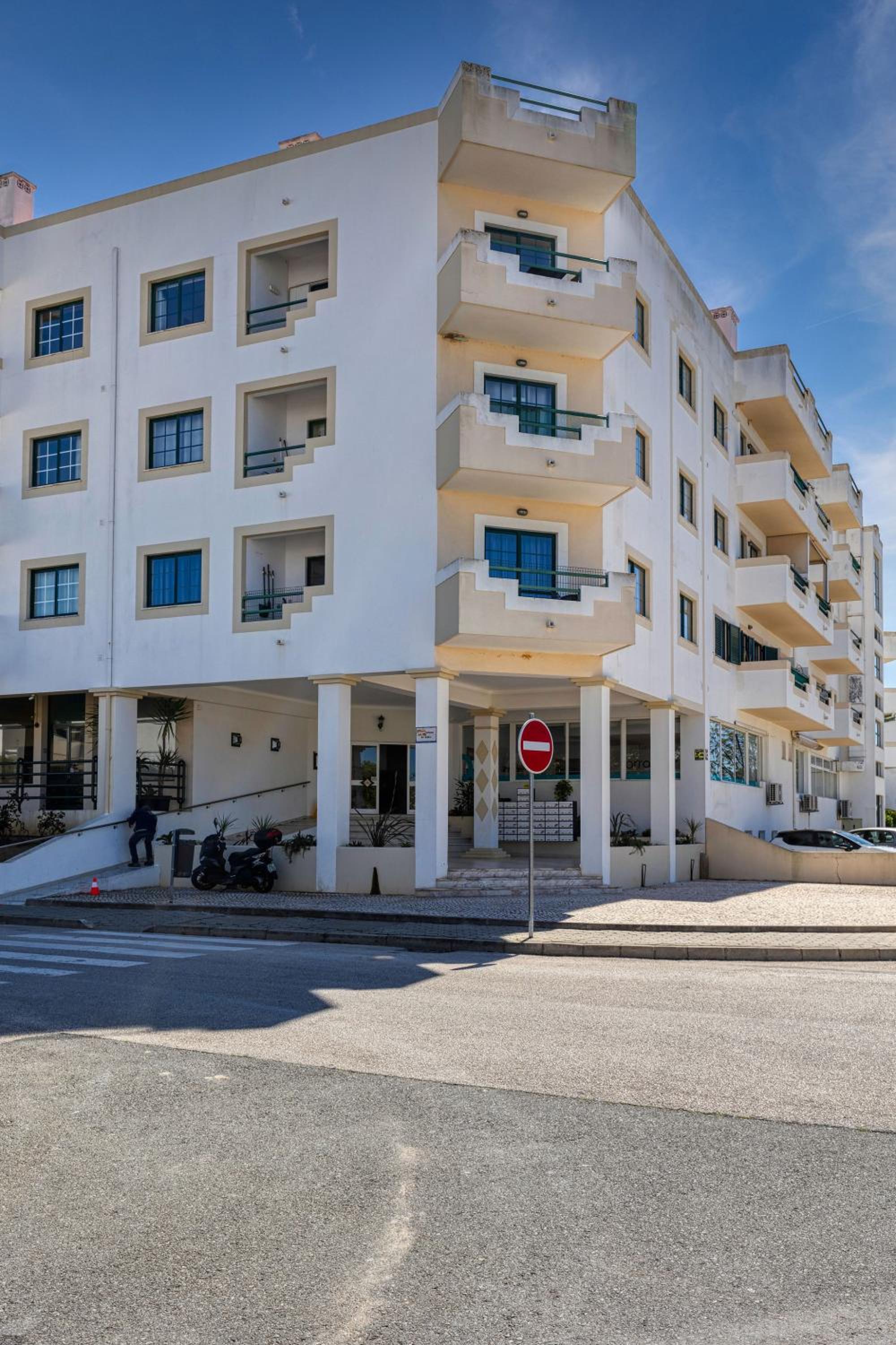 Two Bedroom Apartment in Dunas de Alvor