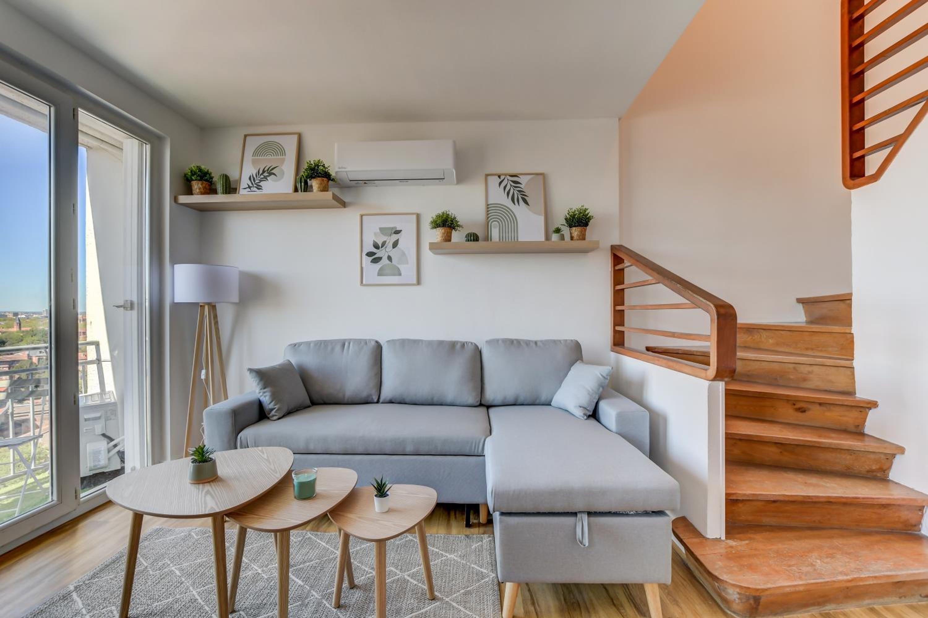 Sunset Duplex - Grand-Rond, Jardin des plantes, centre-ville, 2 BDRs 60m2, AC, Netflix - T3 60m2 avec clim