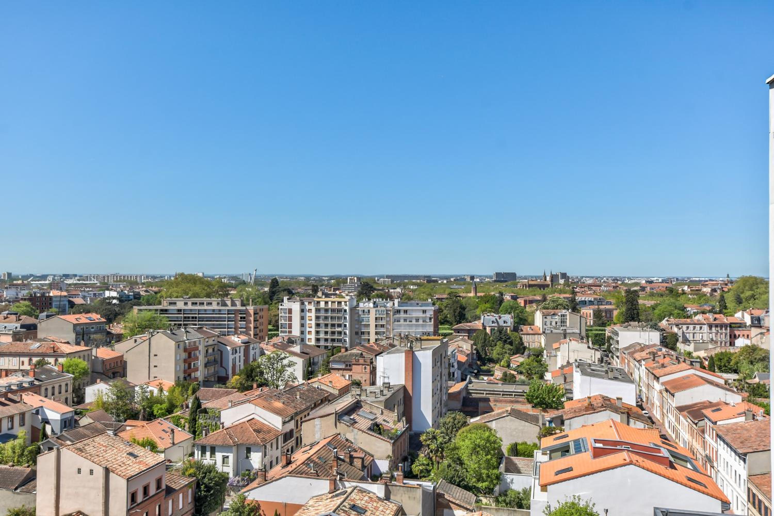 Sunset Duplex - Grand-Rond, Jardin des plantes, centre-ville, 2 BDRs 60m2, AC, Netflix - T3 60m2 avec clim