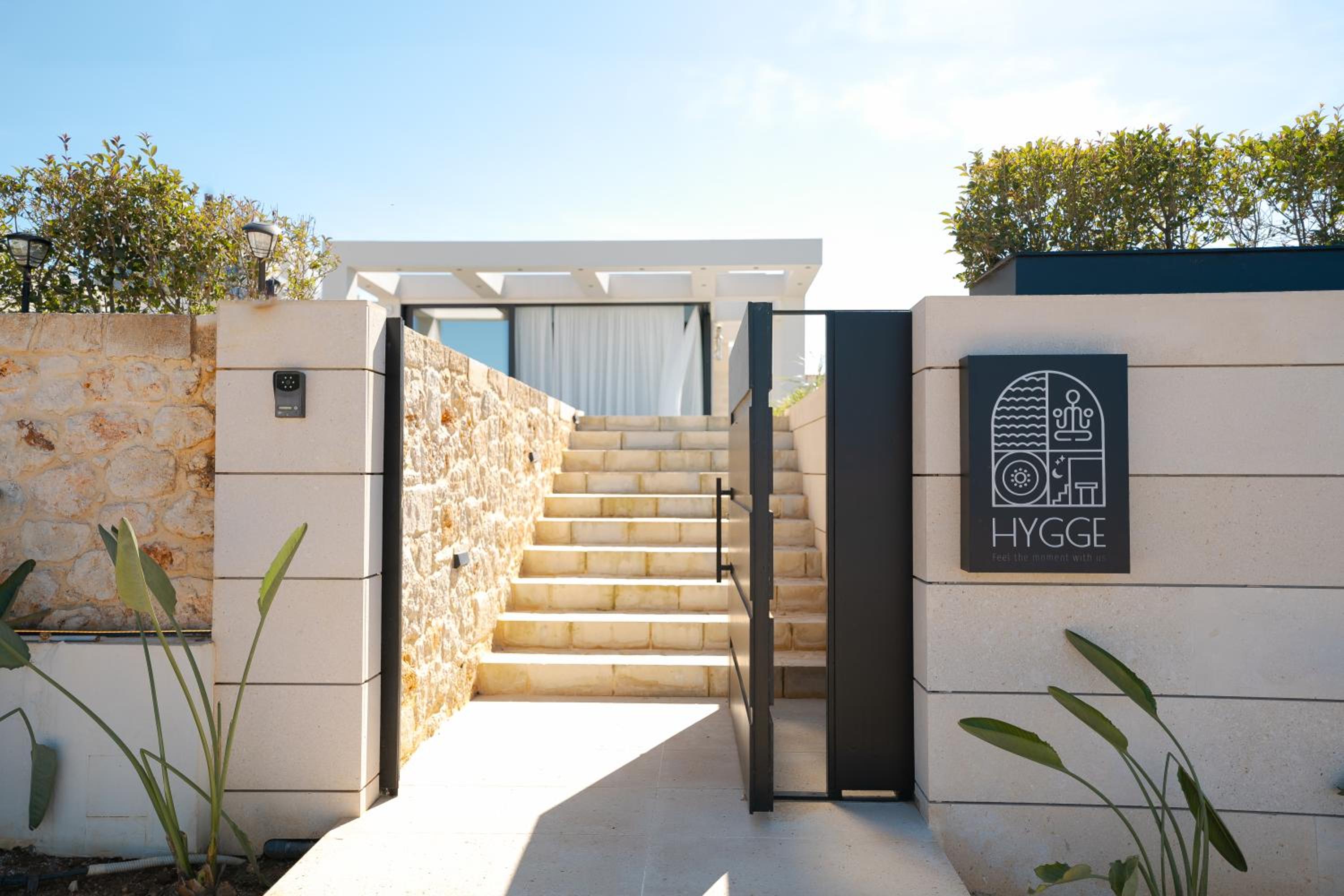 Hotel Hygge Villa Evgenia - Image 1