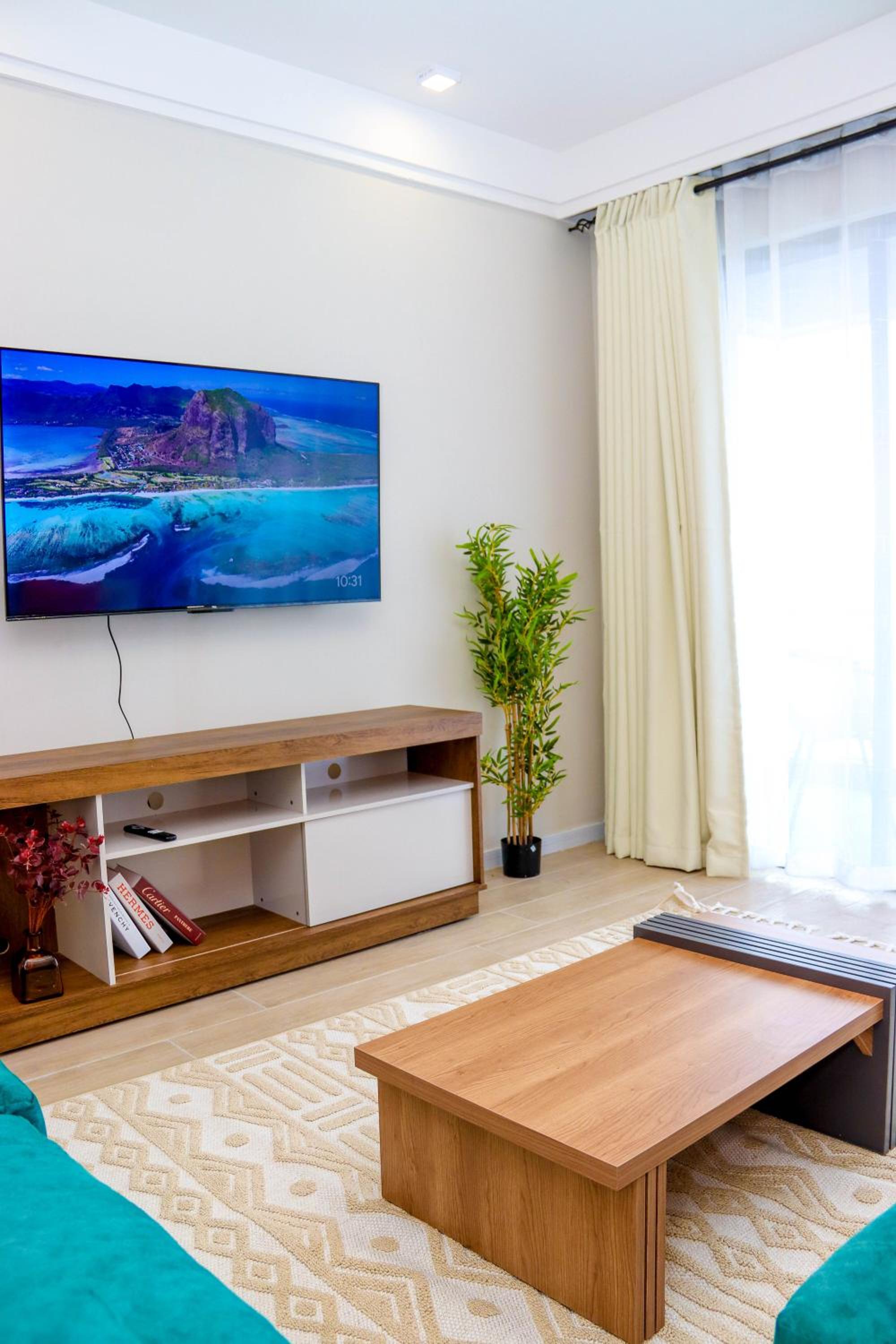 Indesign makumbi park Elegant 2 bedrooms view 3