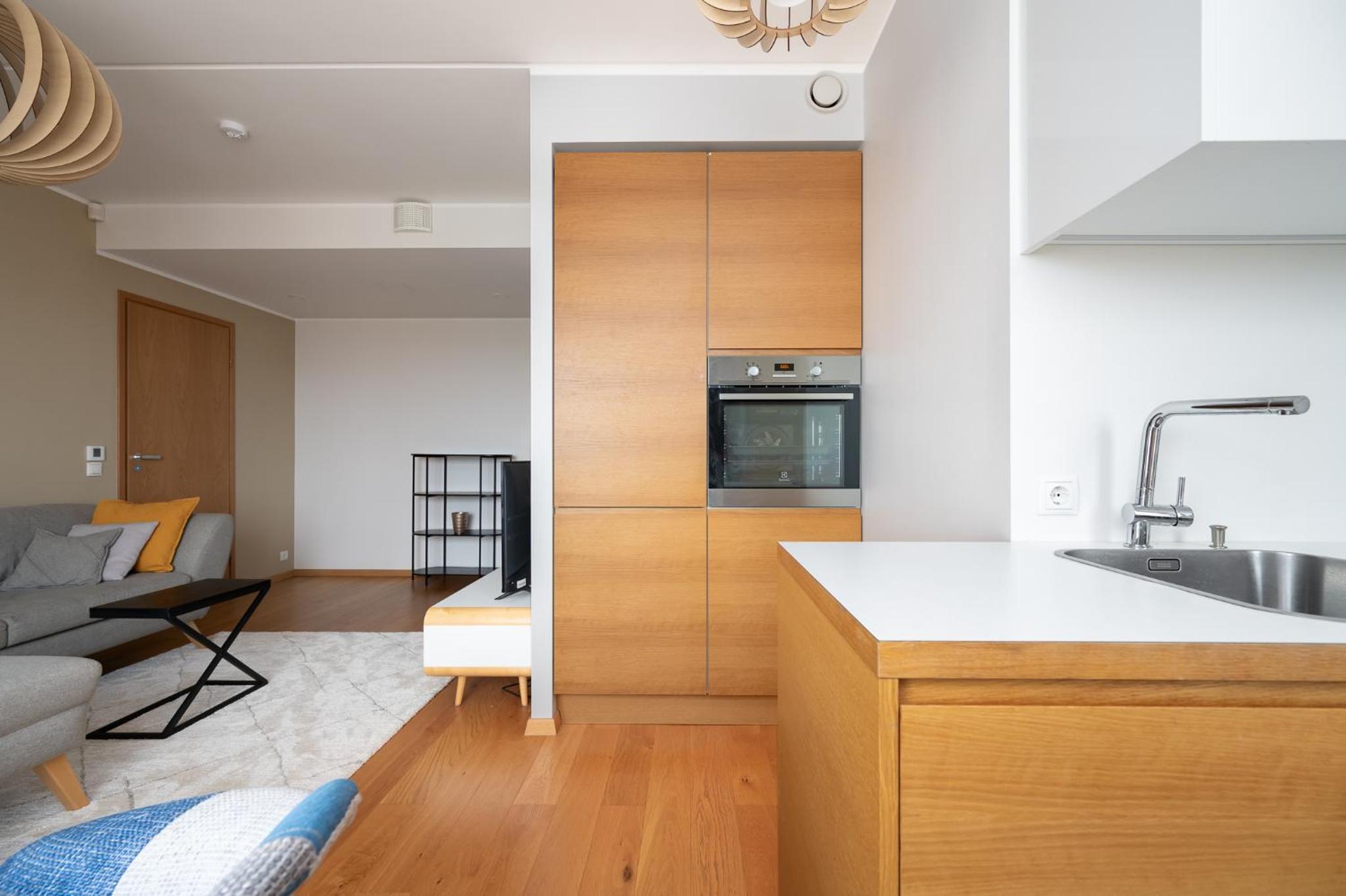 City Stay Tallinn apartment with seaview