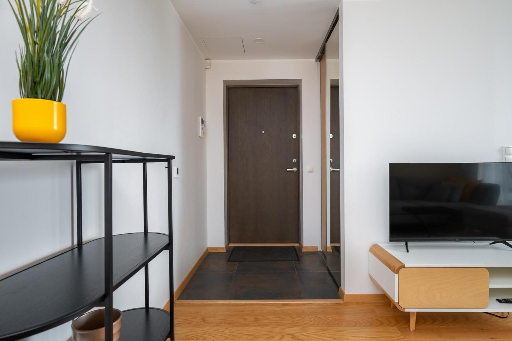 City Stay Tallinn apartment with seaview