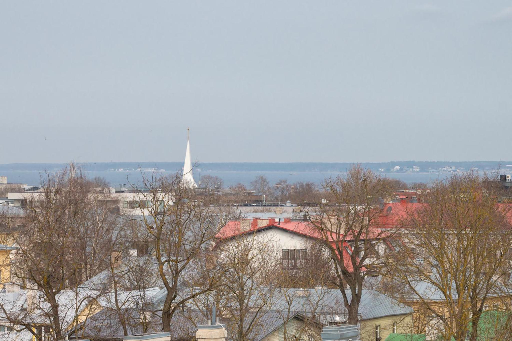 City Stay Tallinn apartment with seaview